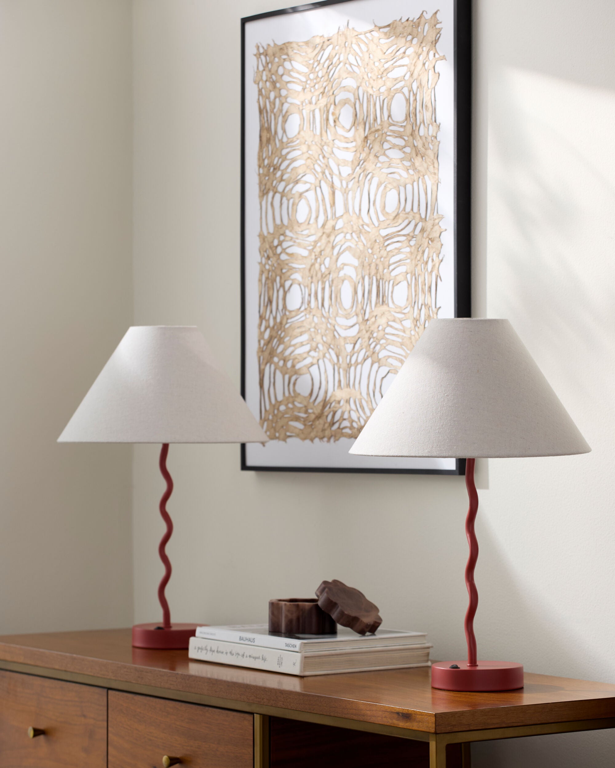 Begonia Accent Table Lamp