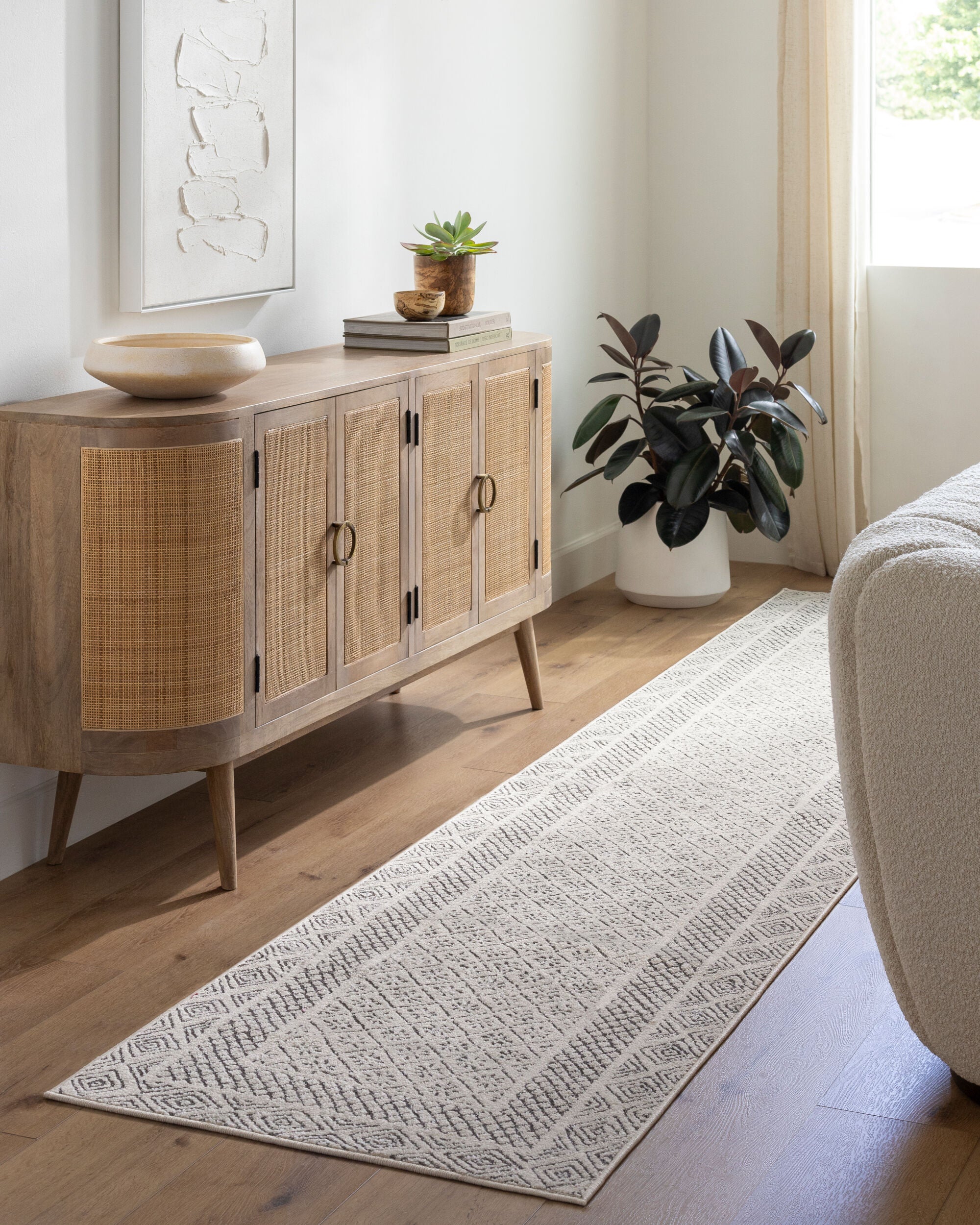 Bahar Machine Woven Rug