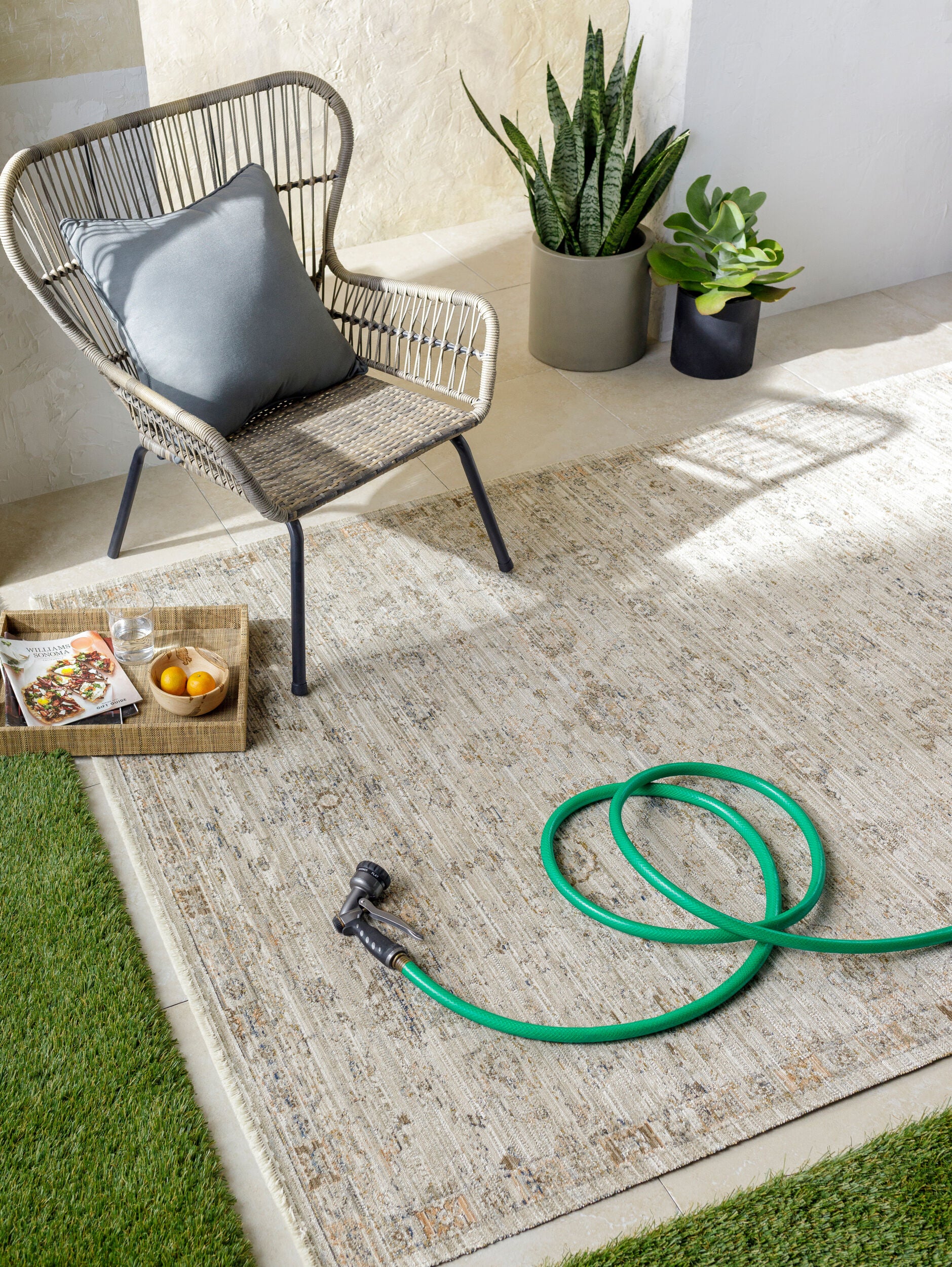 Ren Machine Woven Rug