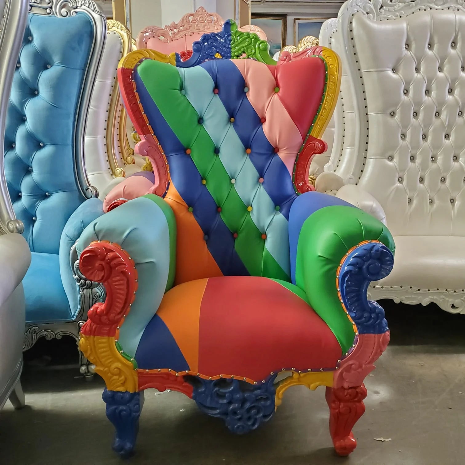Queen Sonia Throne Chair
