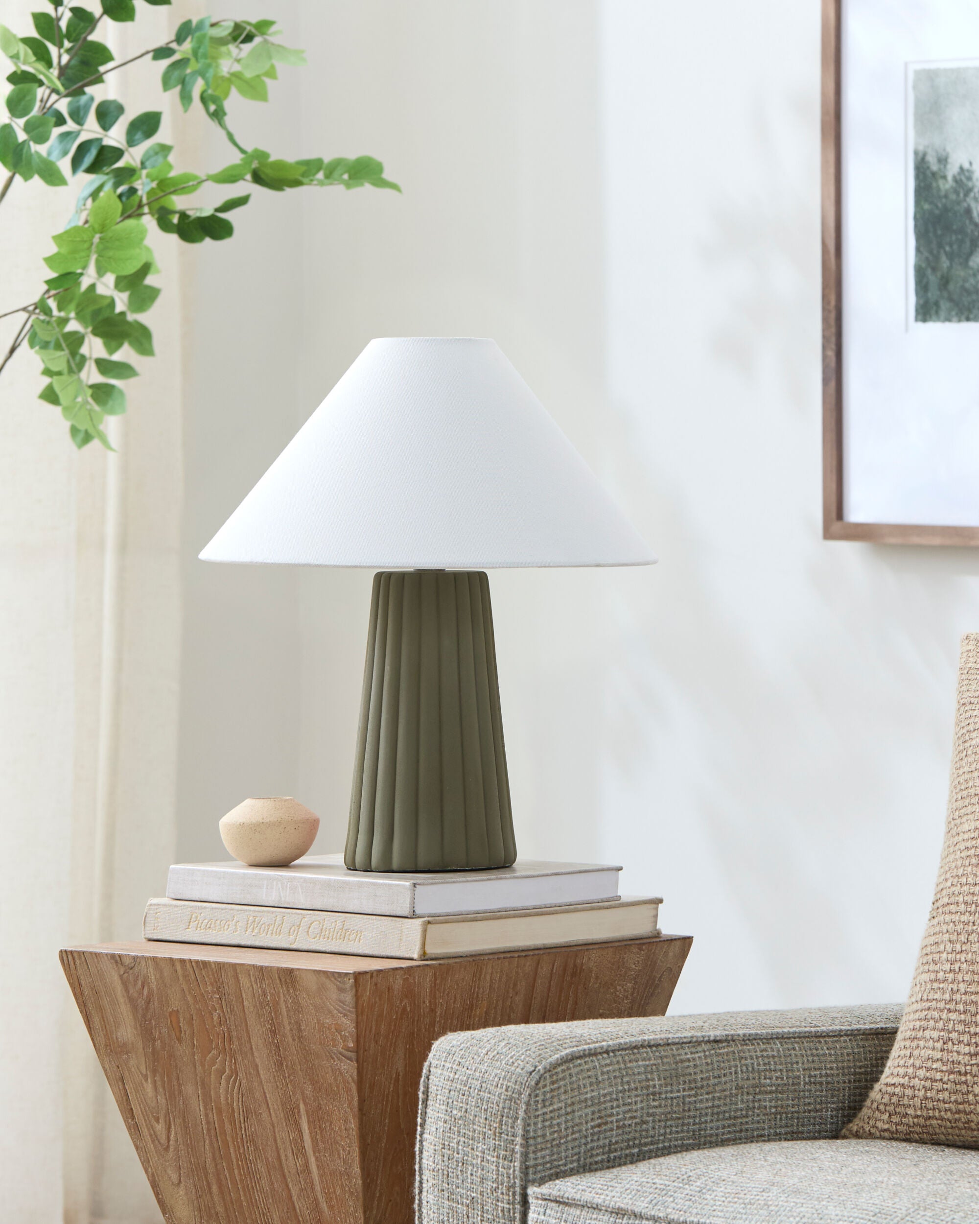 Conju Accent Table Lamp