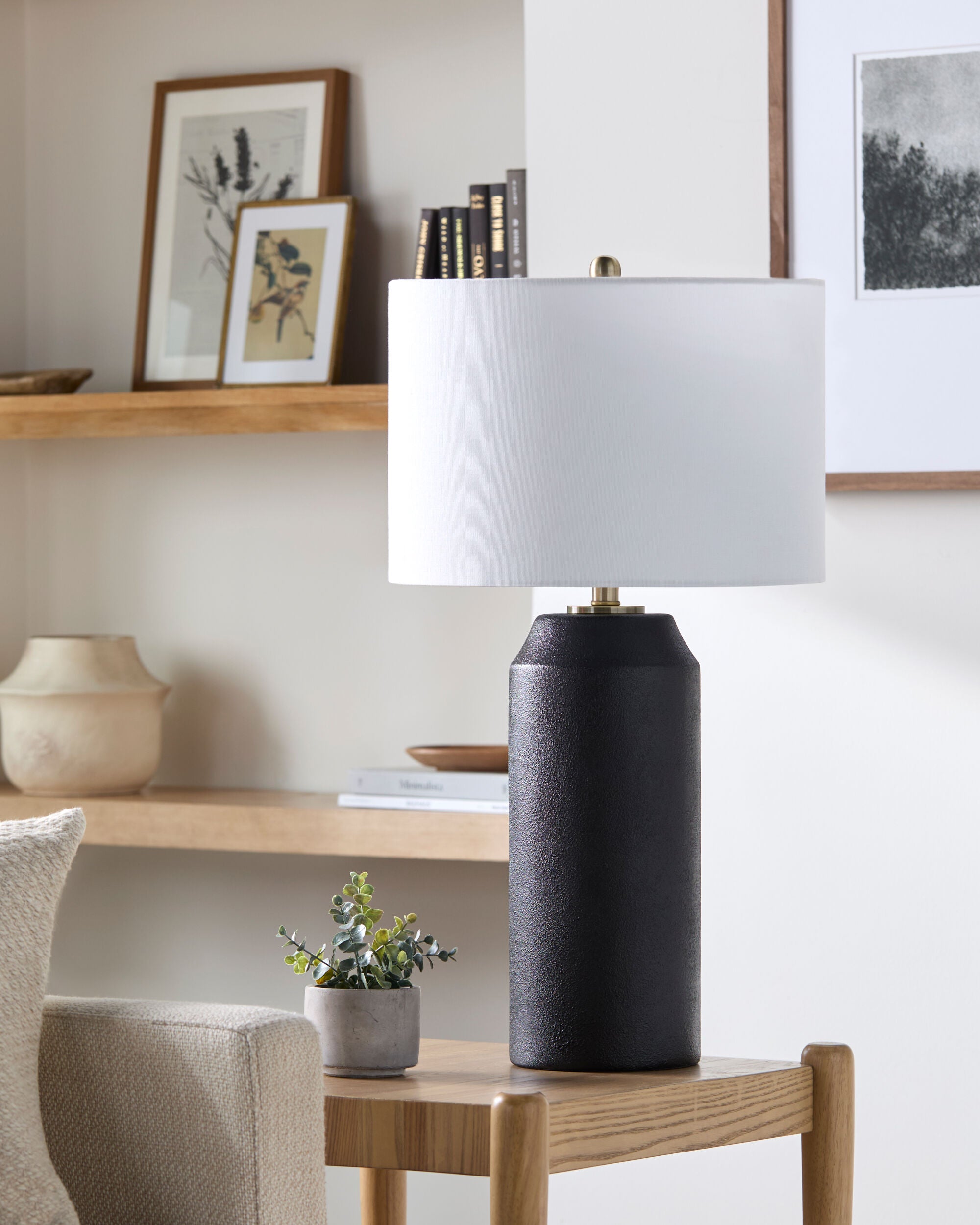 Eclat Accent Table Lamp