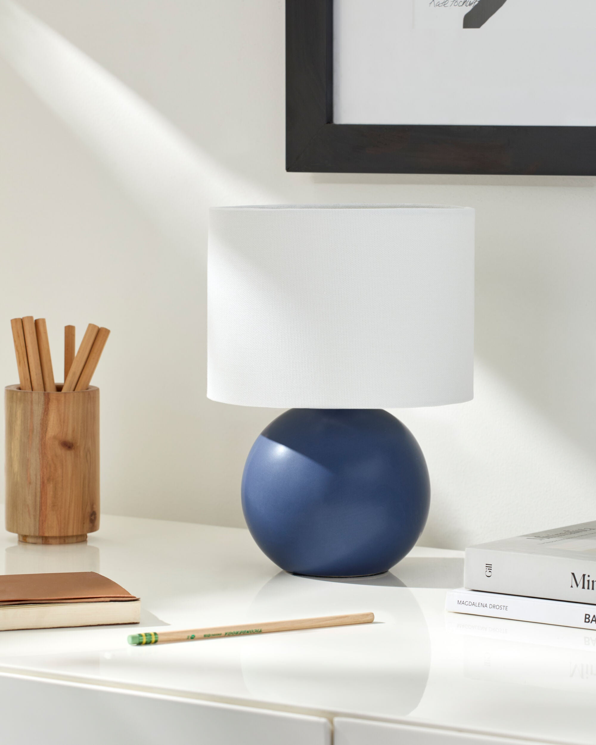 Elio Accent Table Lamp