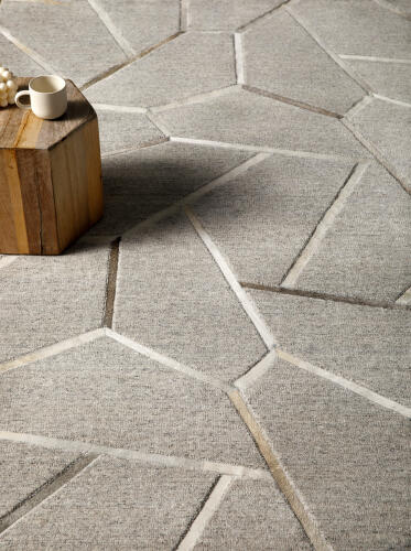 Eloquent Handmade Rug