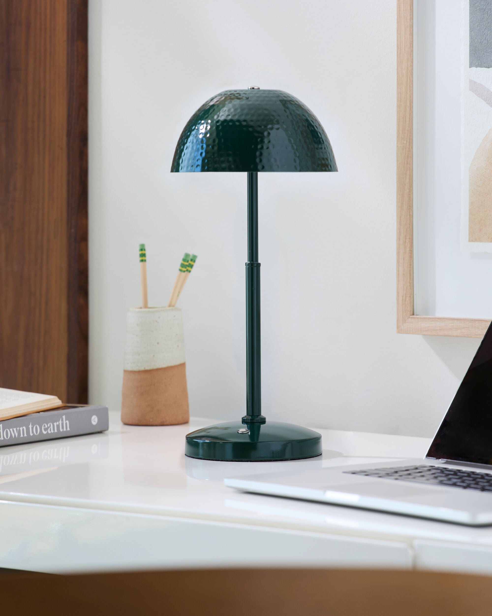 Elvas Accent Table Lamp