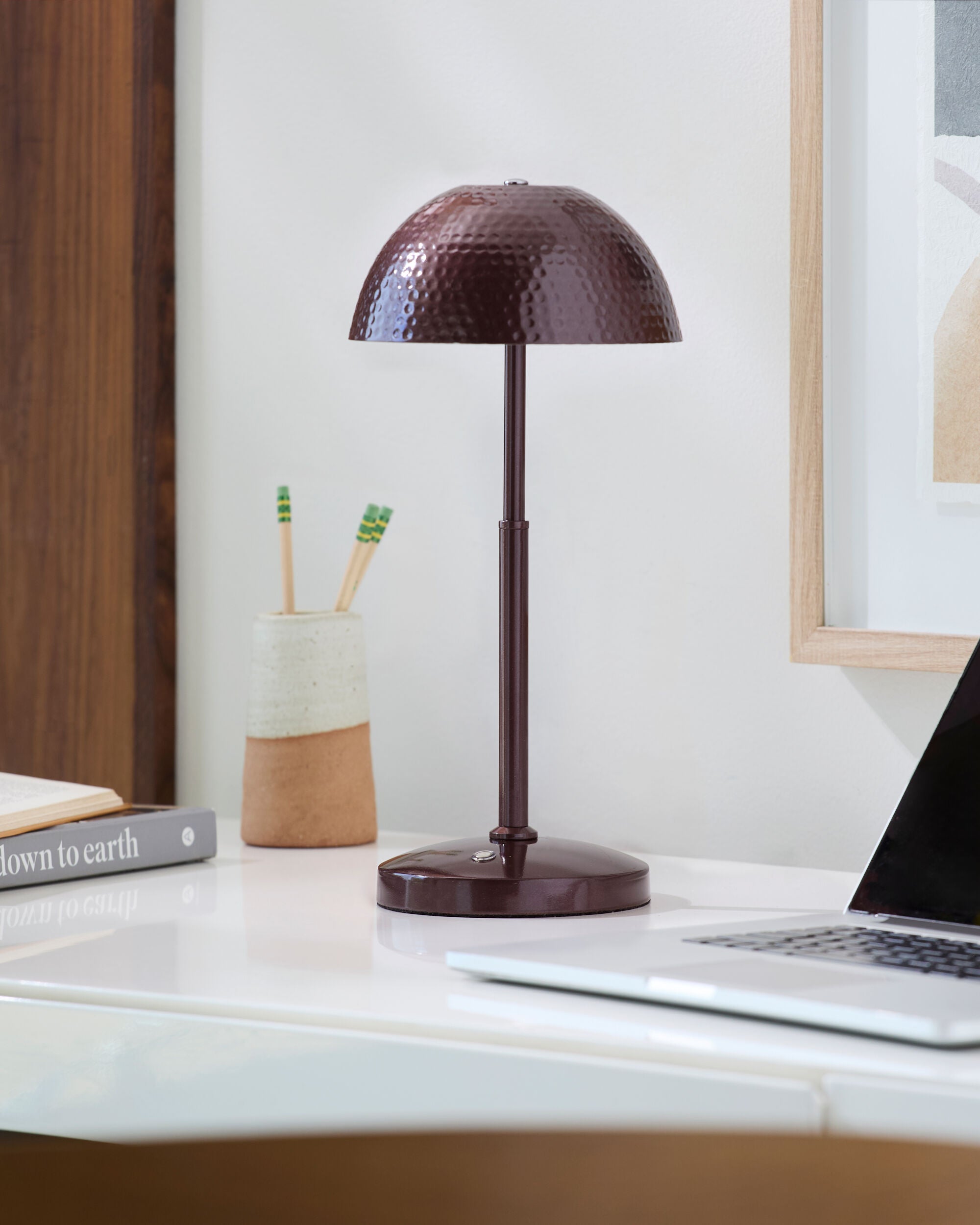 Elvas Accent Table Lamp