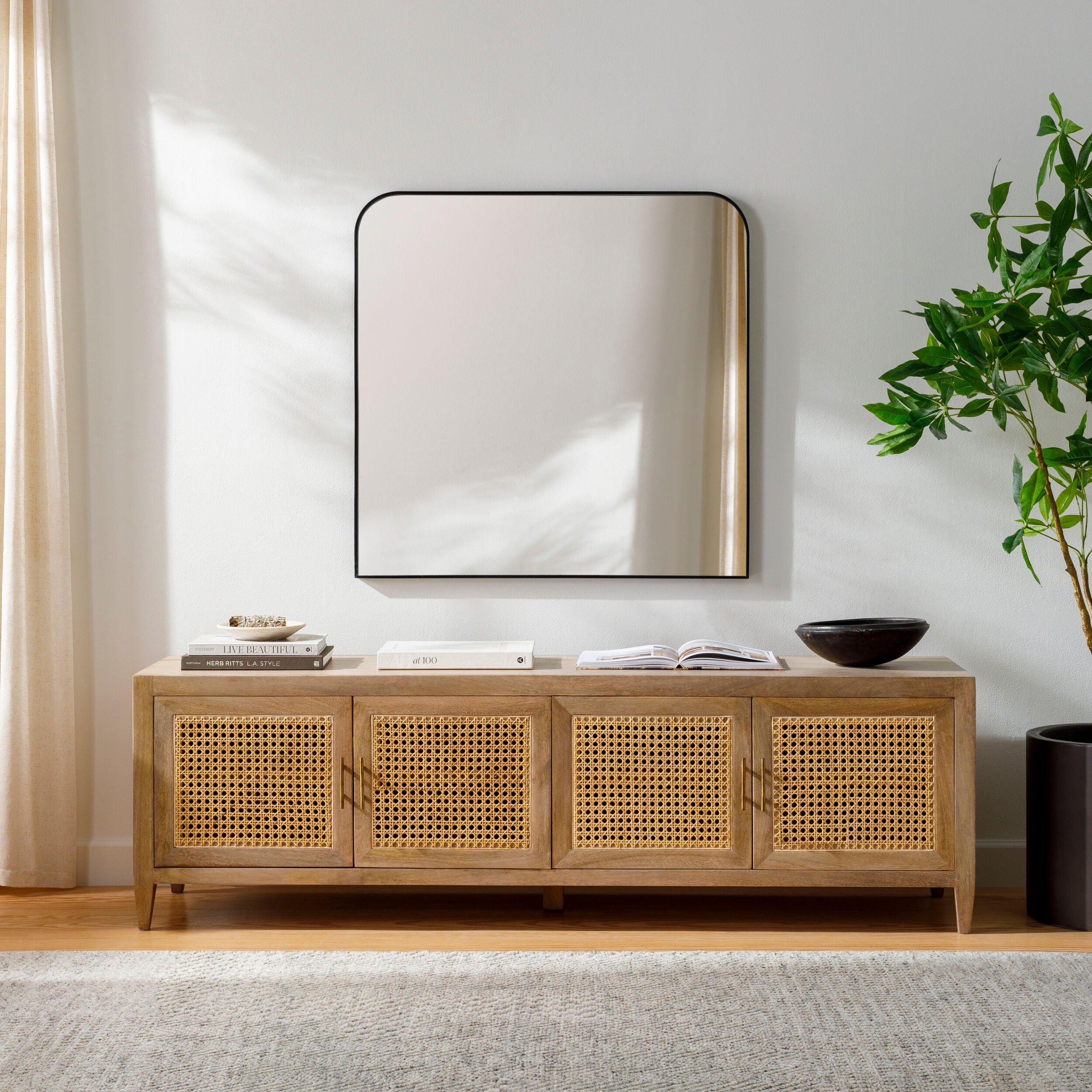 Aranya Accent Mirror