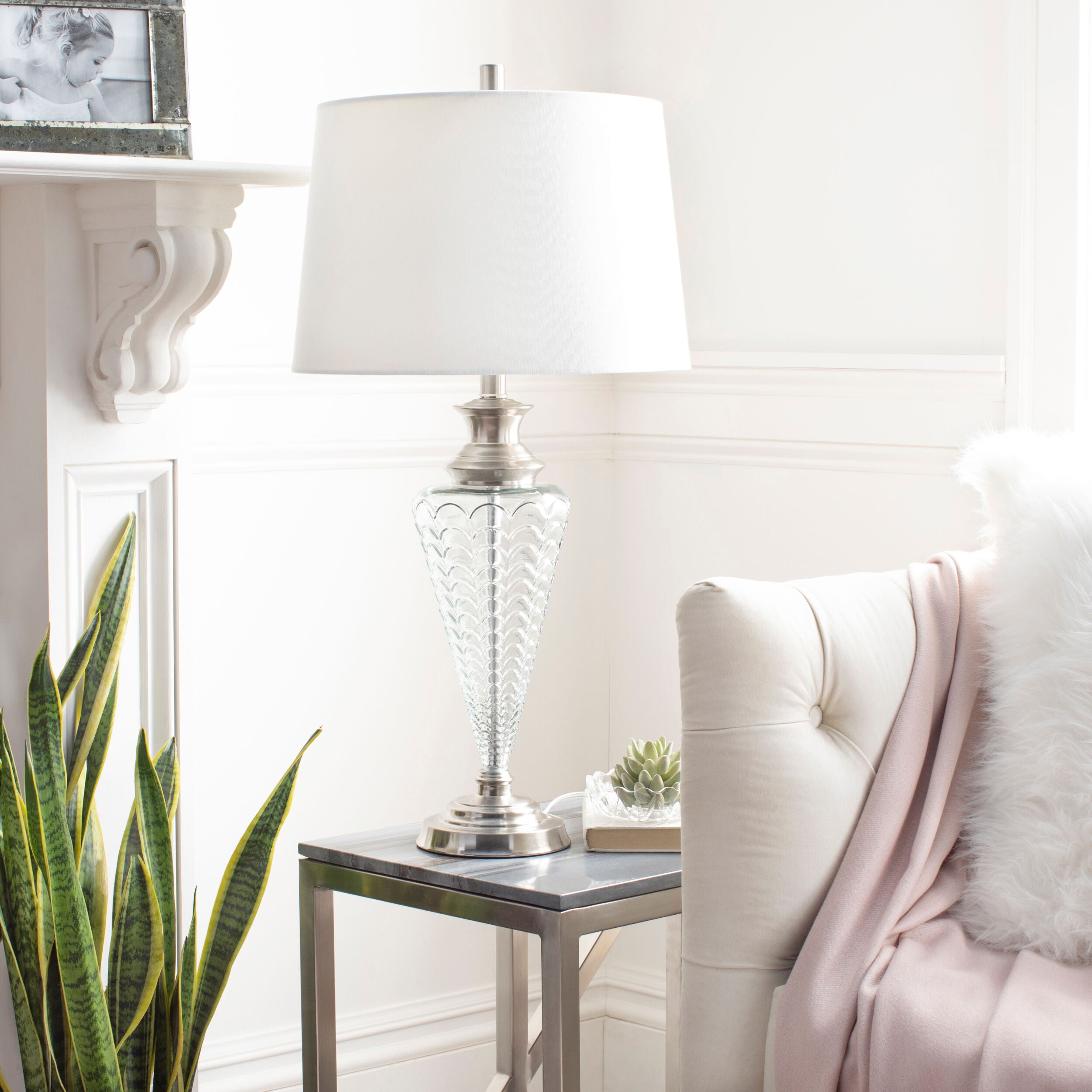 Felicia Accent Table Lamp