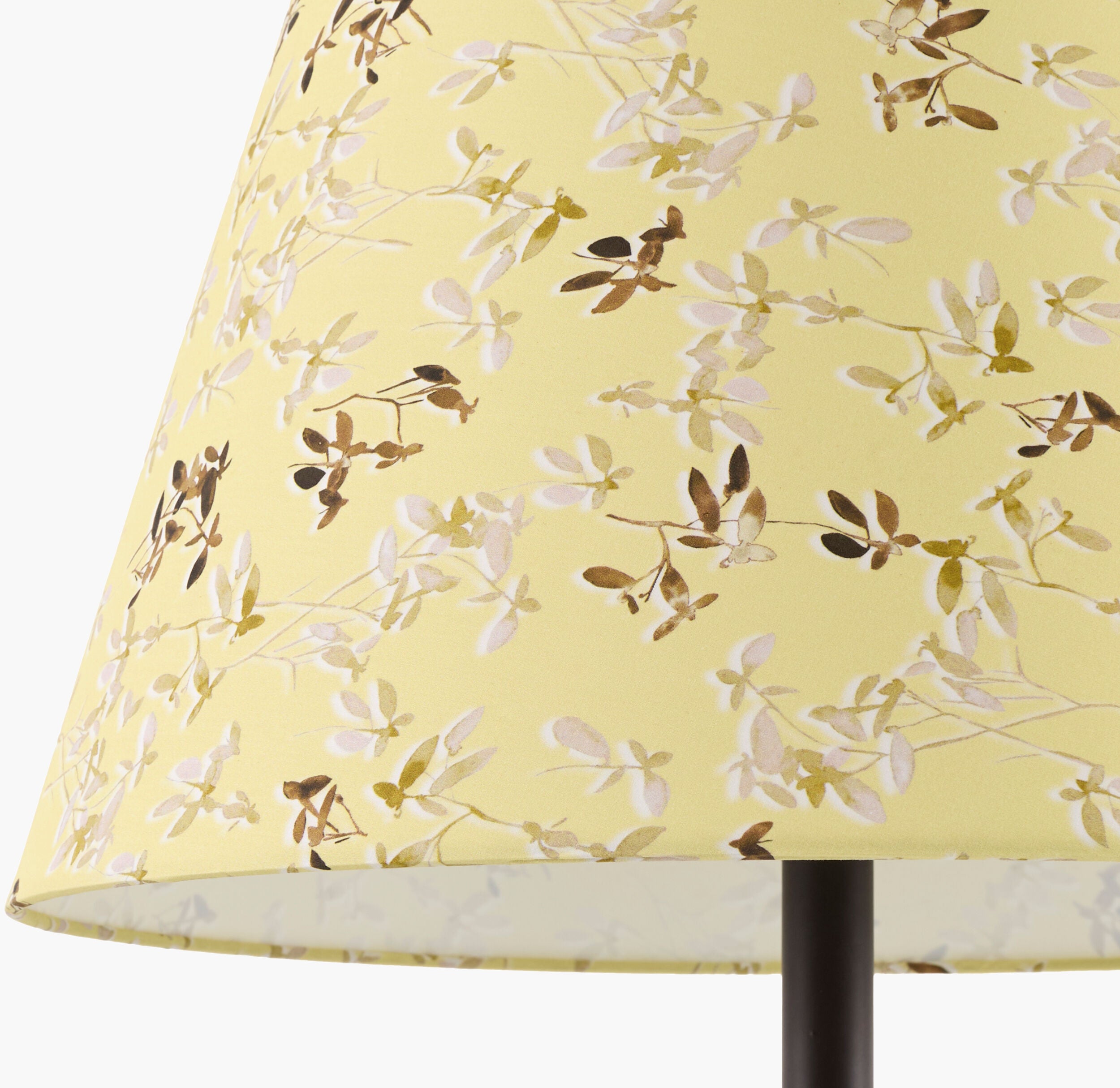 Floriva Accent Table Lamp