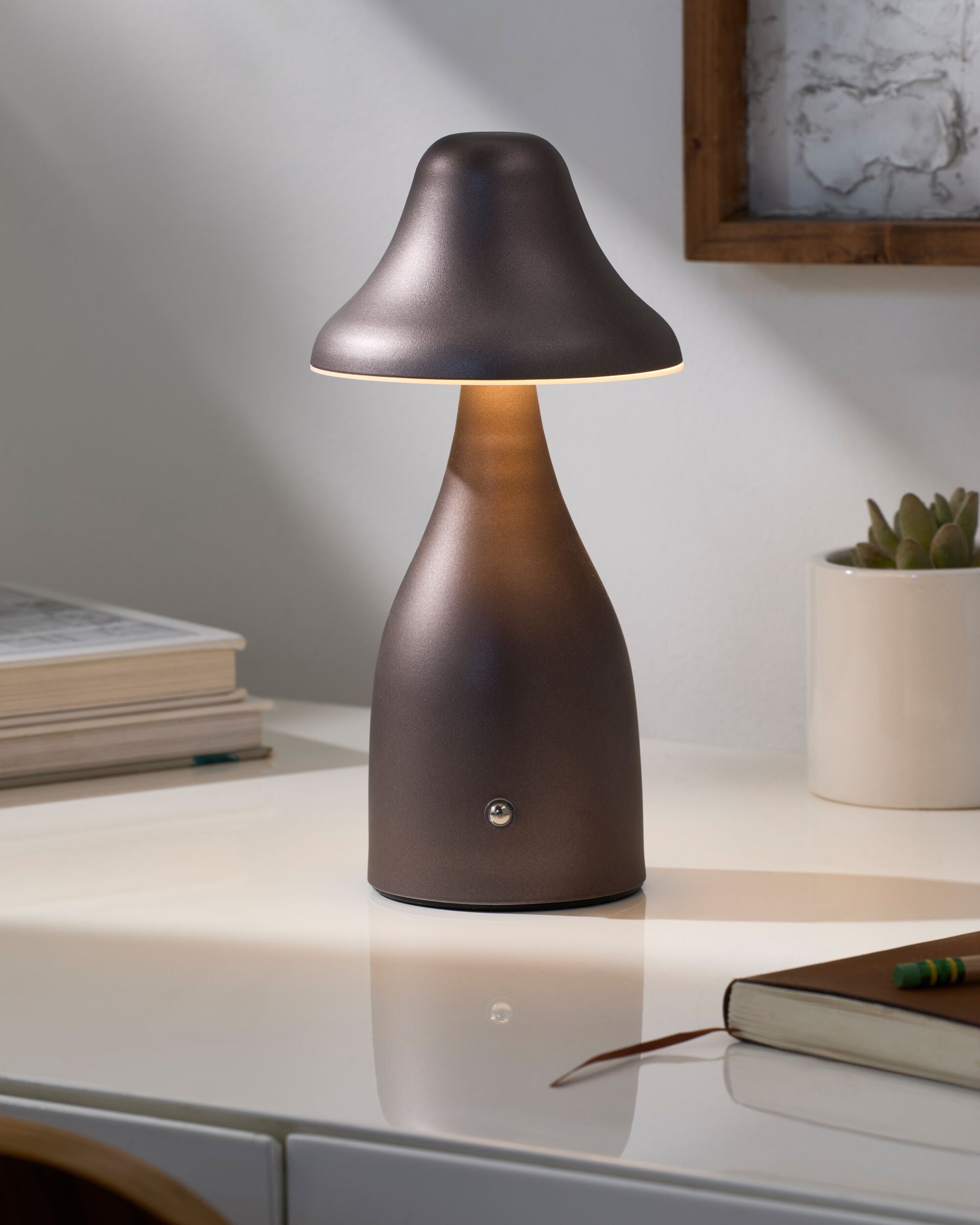 Furnas Accent Table Lamp