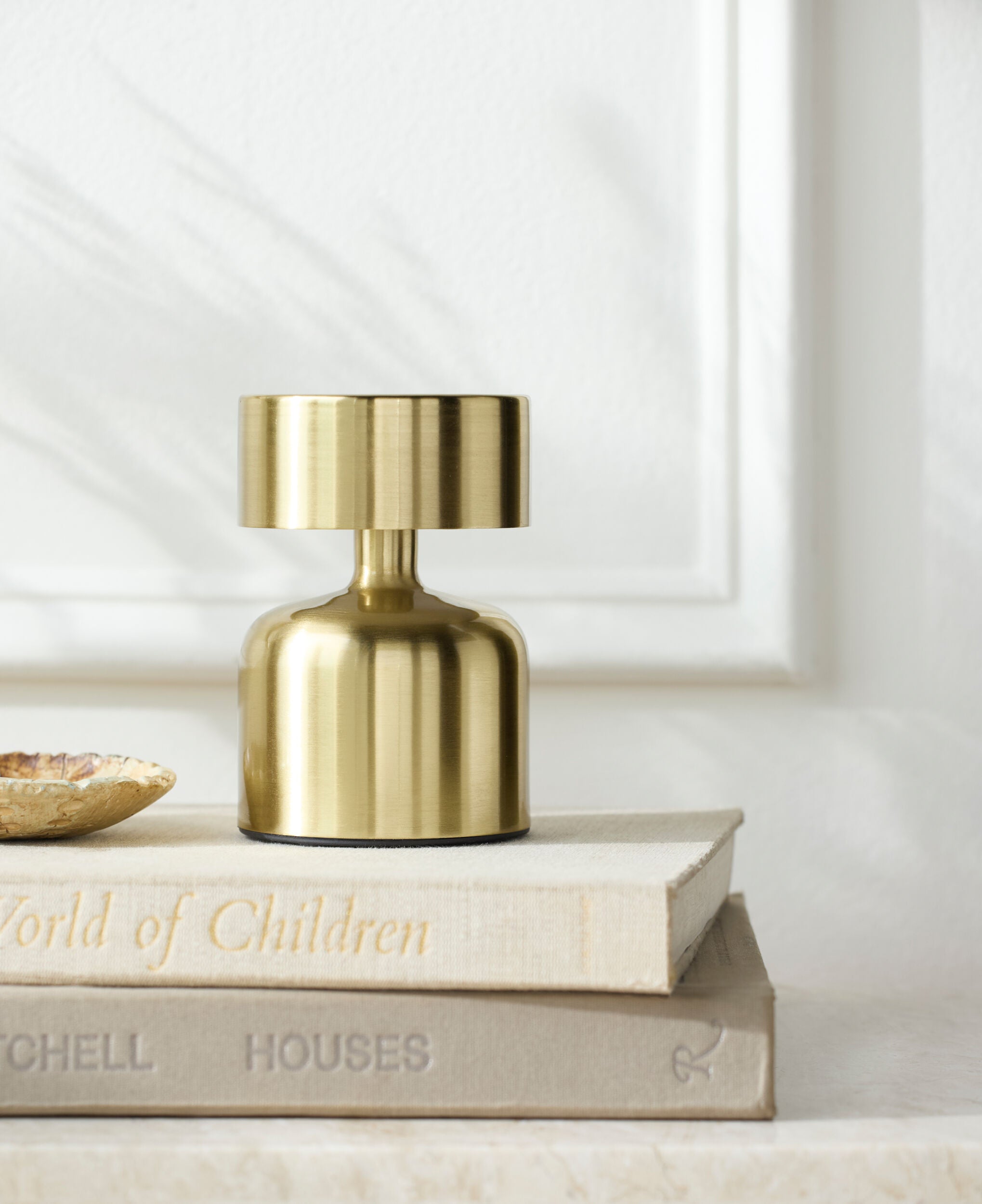 Furnas Accent Table Lamp
