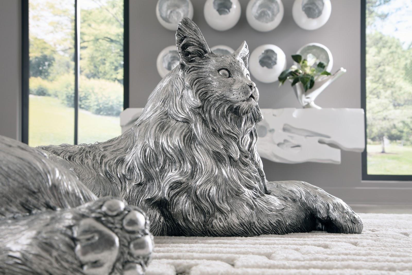 Sculpture de chat, feuille d'argent