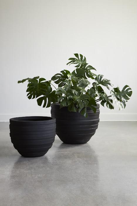 June Planter, Black, XS