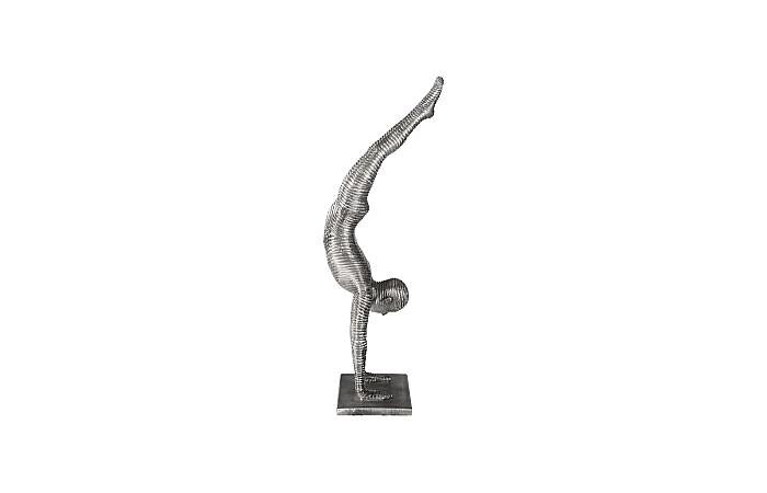 Sculpture en équilibre sur les mains, aluminium, petite taille
