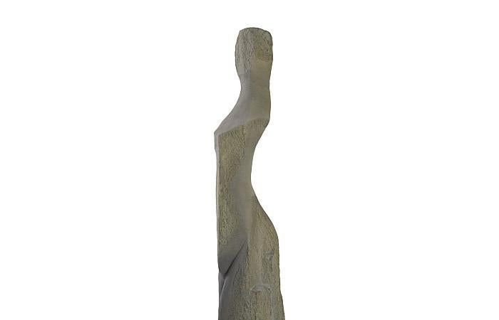 Sculptures de femmes moulées, A, colossales, finition en pierre éclatée