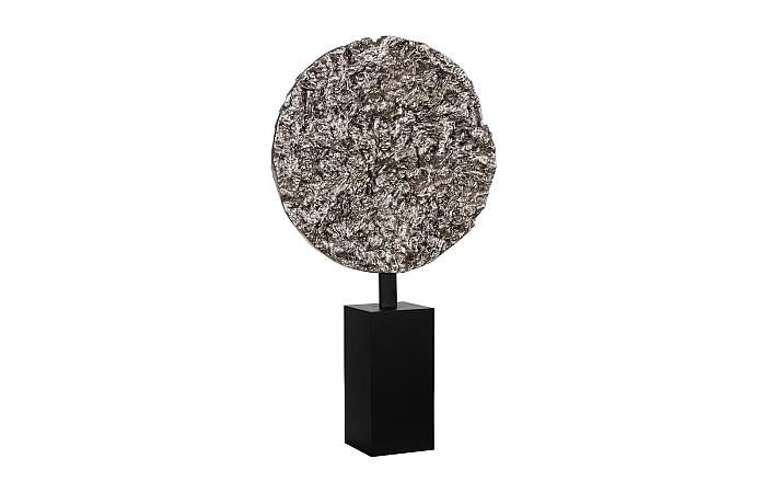 Racine colossale moulée sur support, argent antique
