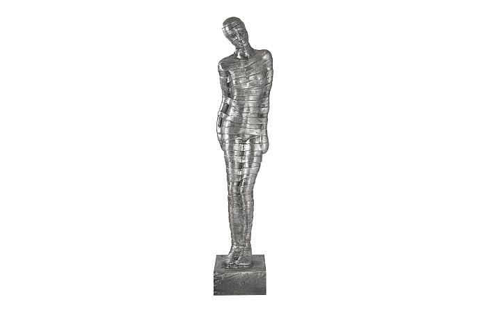 Femme rubanée penchée vers la gauche, noir/argent, aluminium