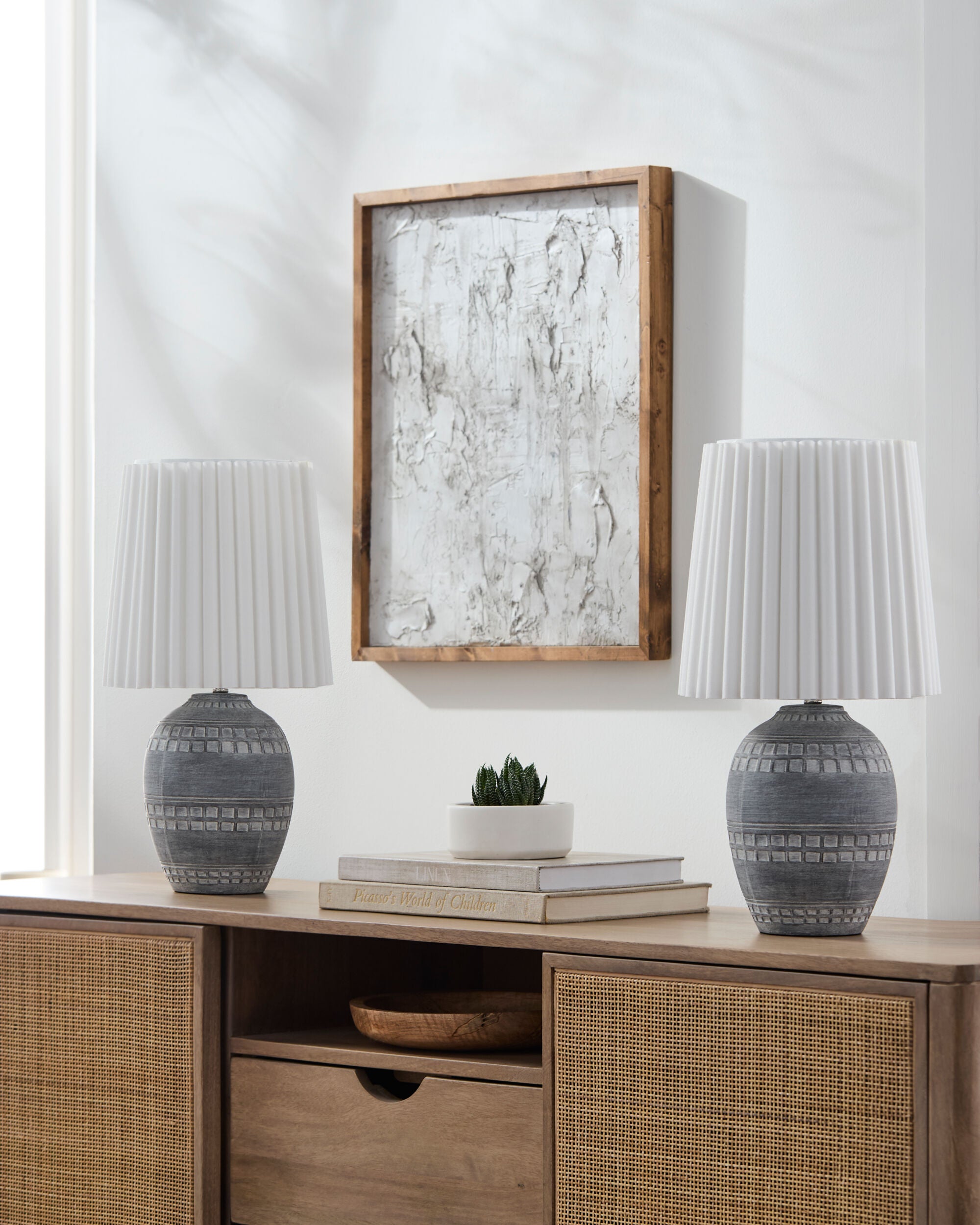 Iroh Accent Table Lamp