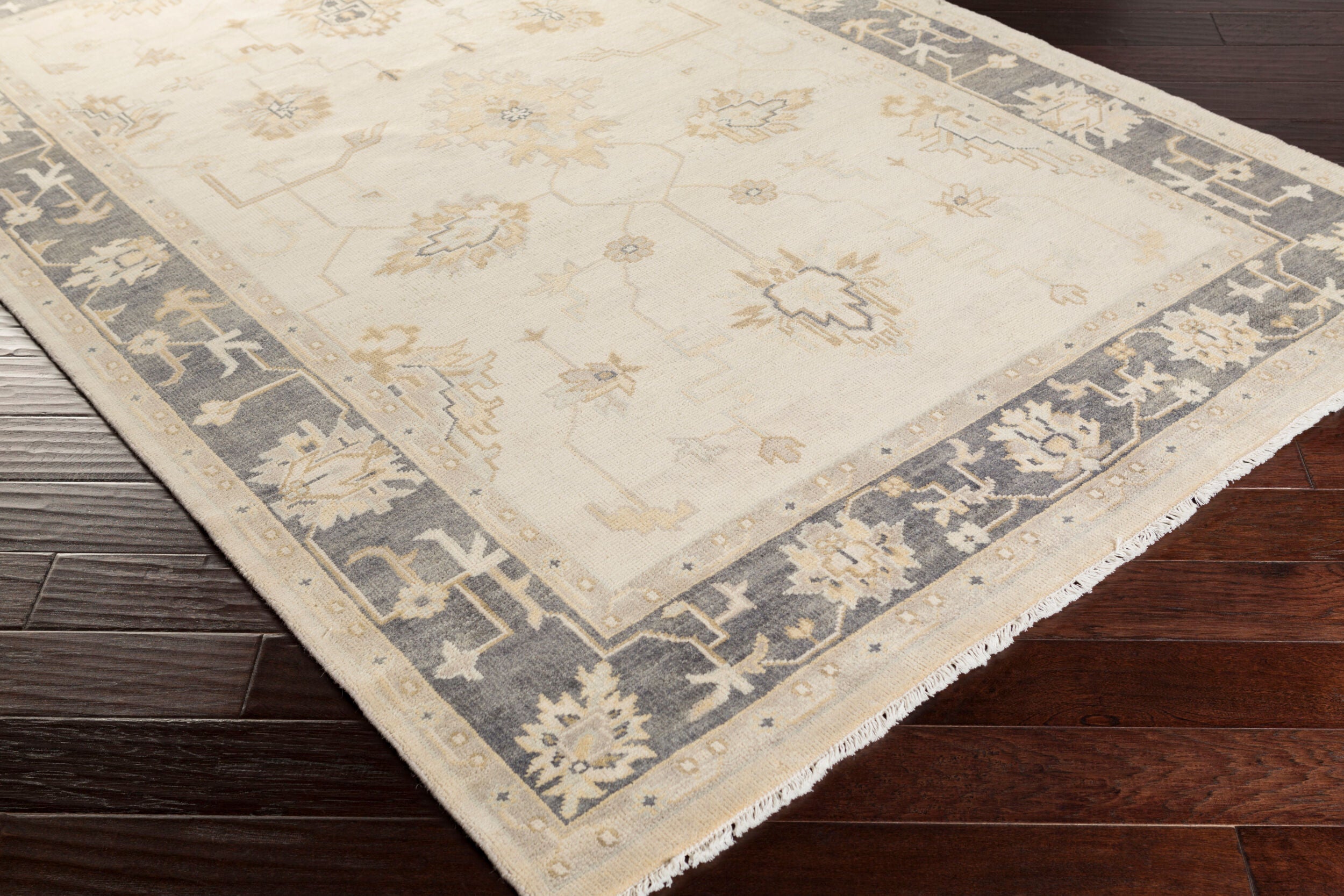 Istanbul Handmade Rug
