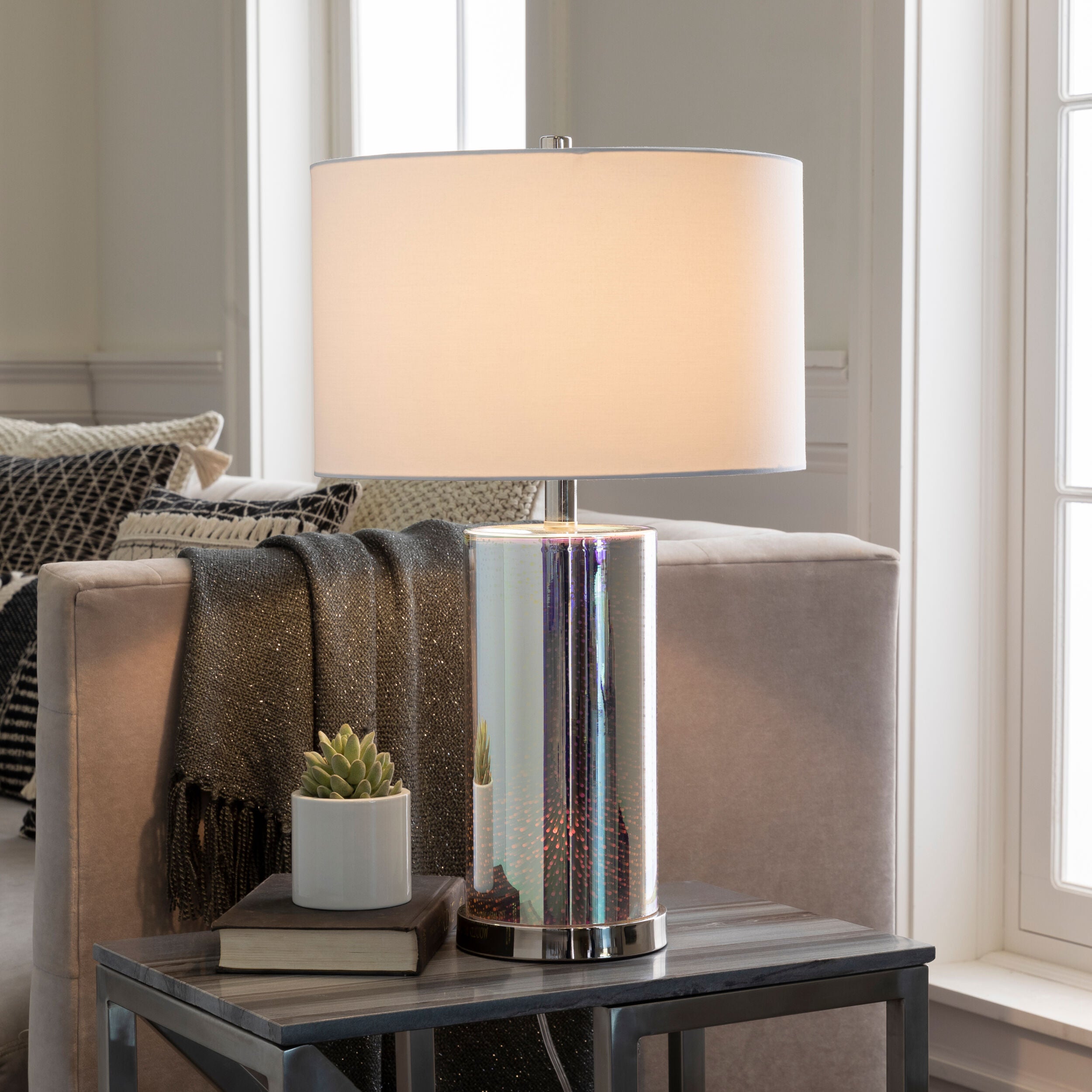 Janelle Accent Table Lamp