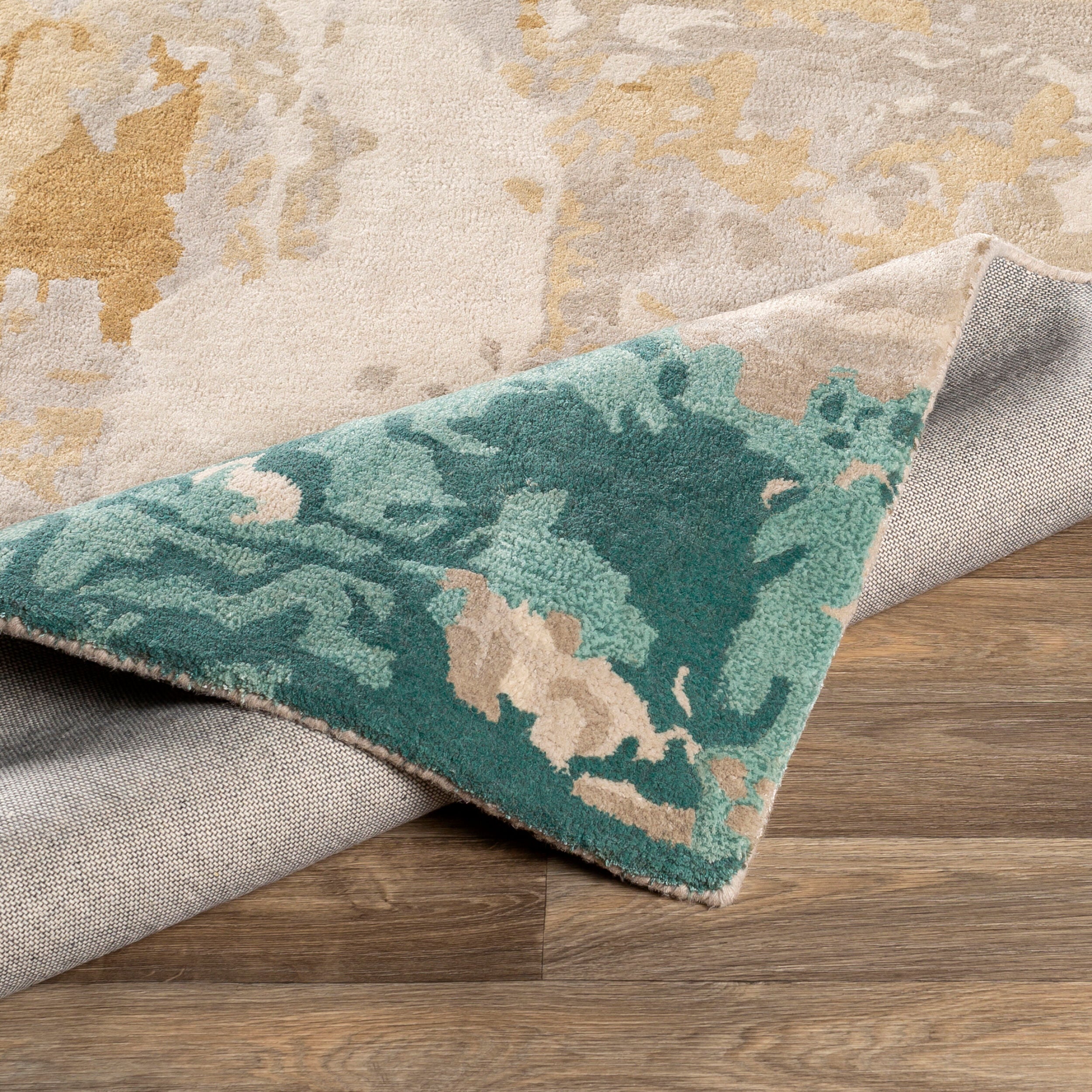 Kavita Handmade Rug