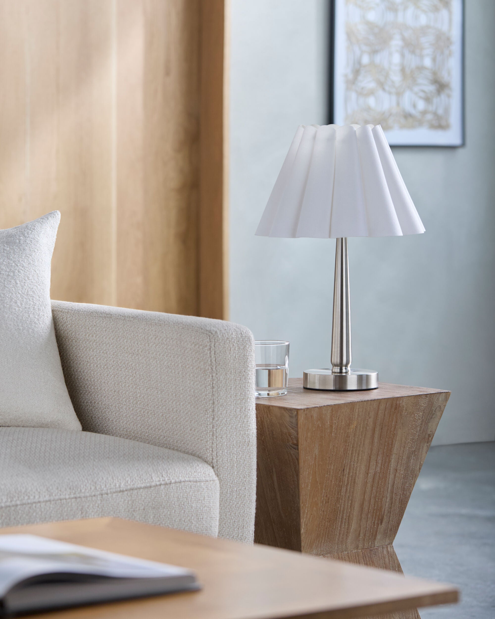 Leynar Accent Table Lamp