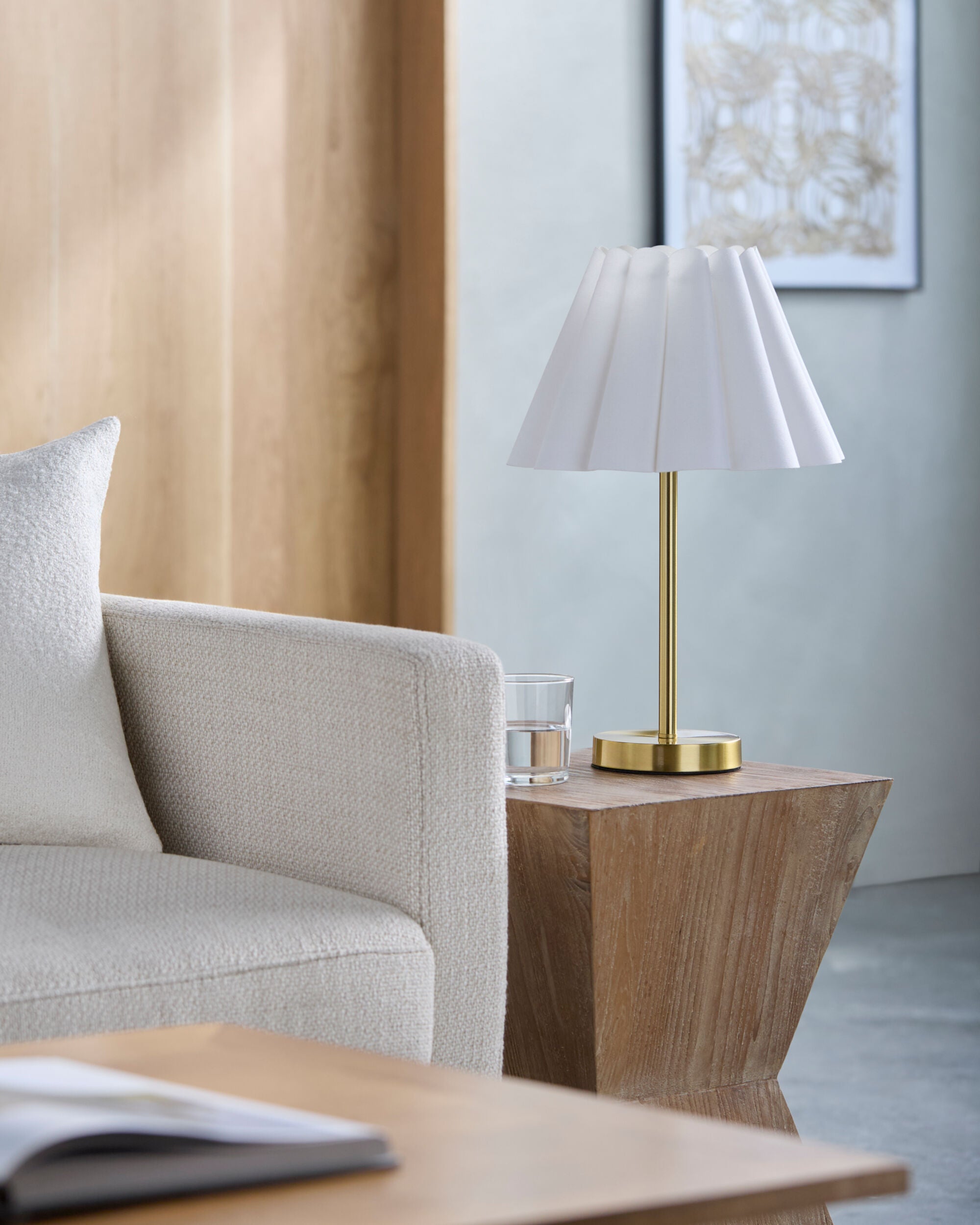 Leynar Accent Table Lamp
