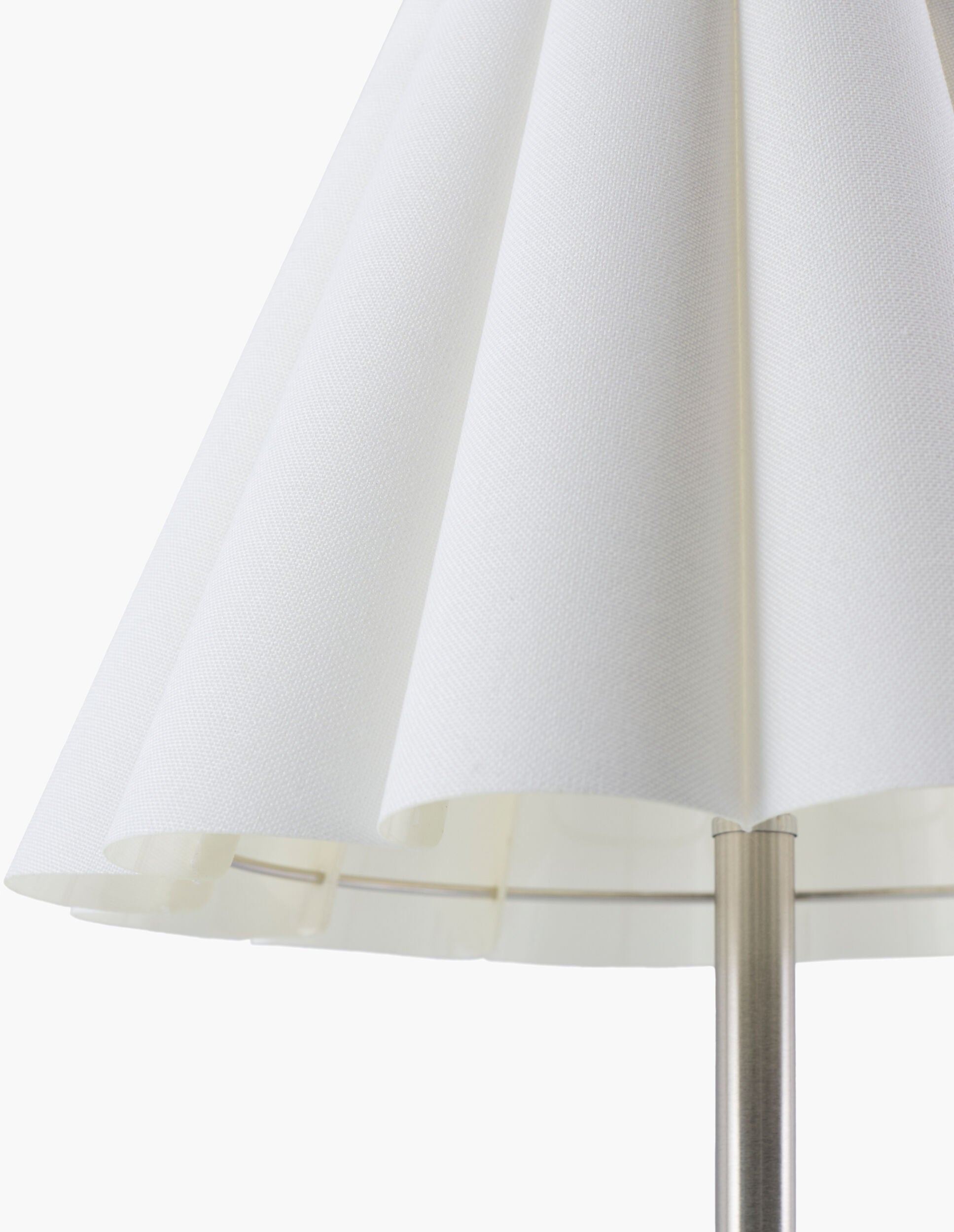 Leynar Accent Table Lamp