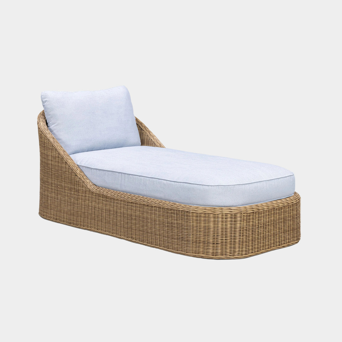 Axel Boucle Outdoor Lounge Chair
