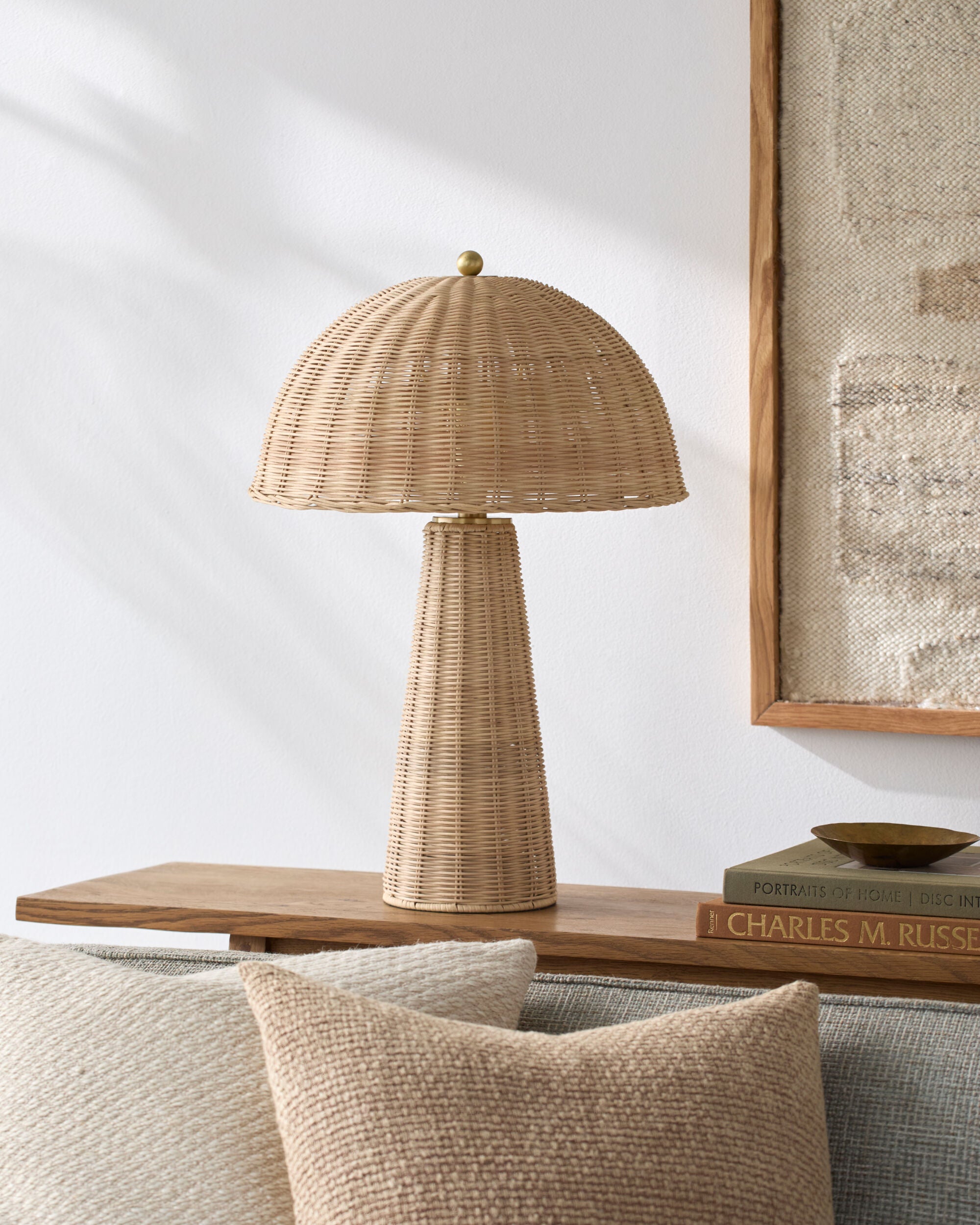 Naves Accent Table Lamp