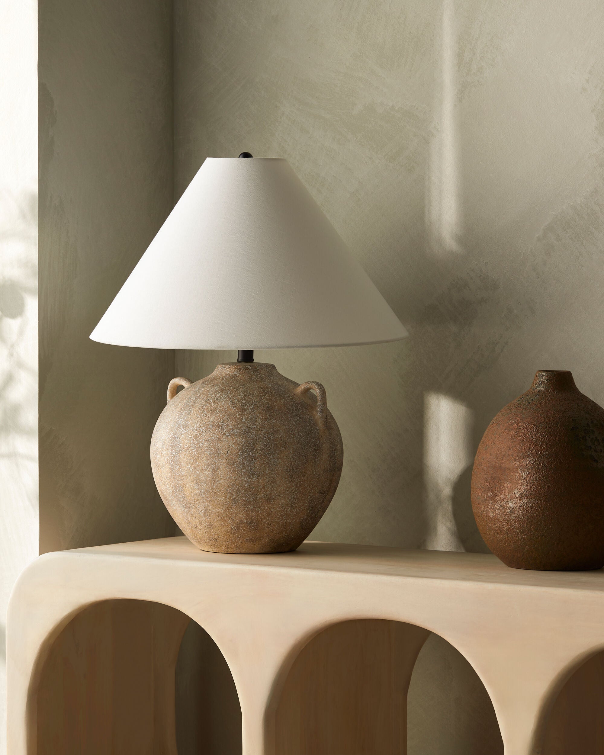 Nivalis Accent Table Lamp