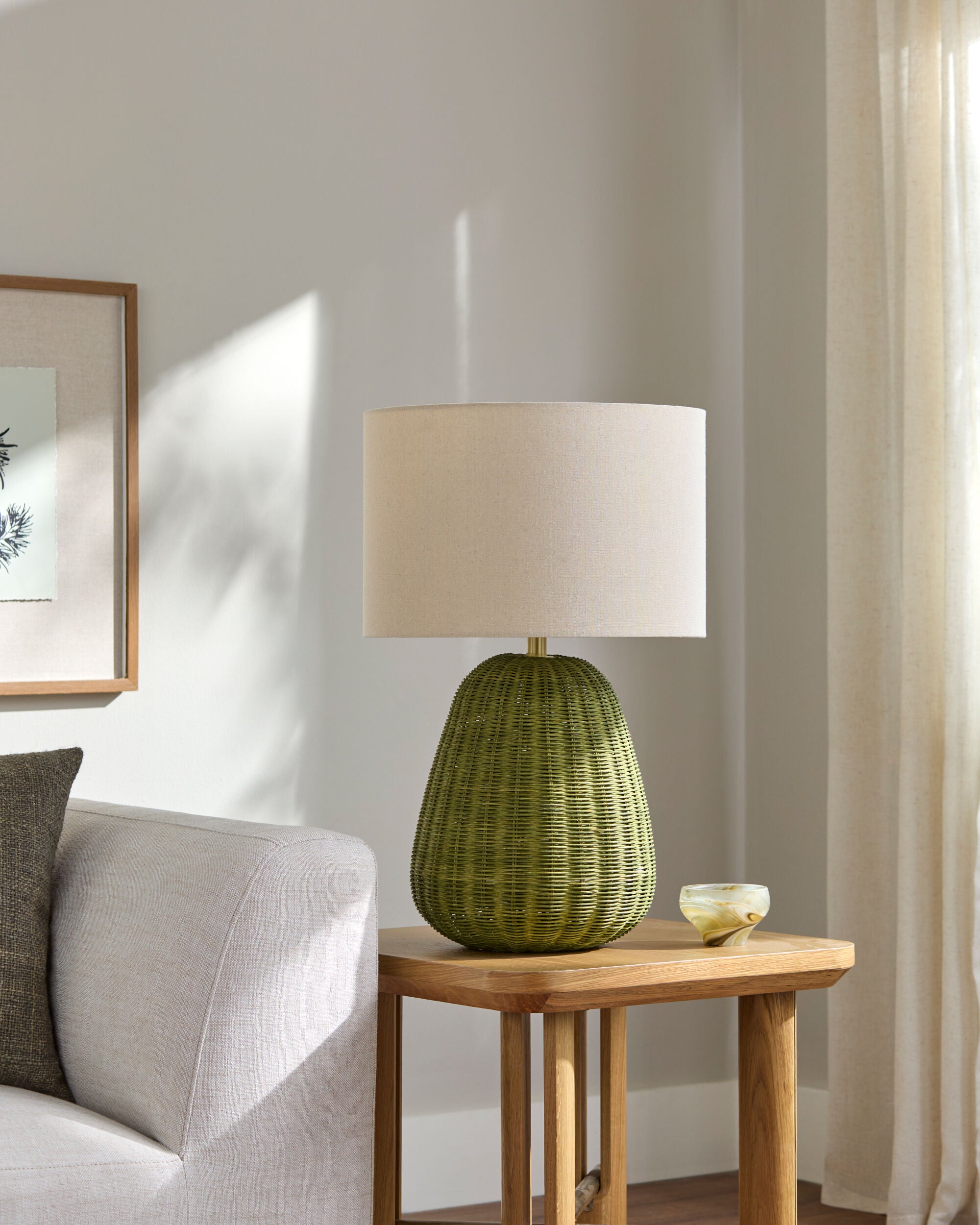 Olira Accent Table Lamp