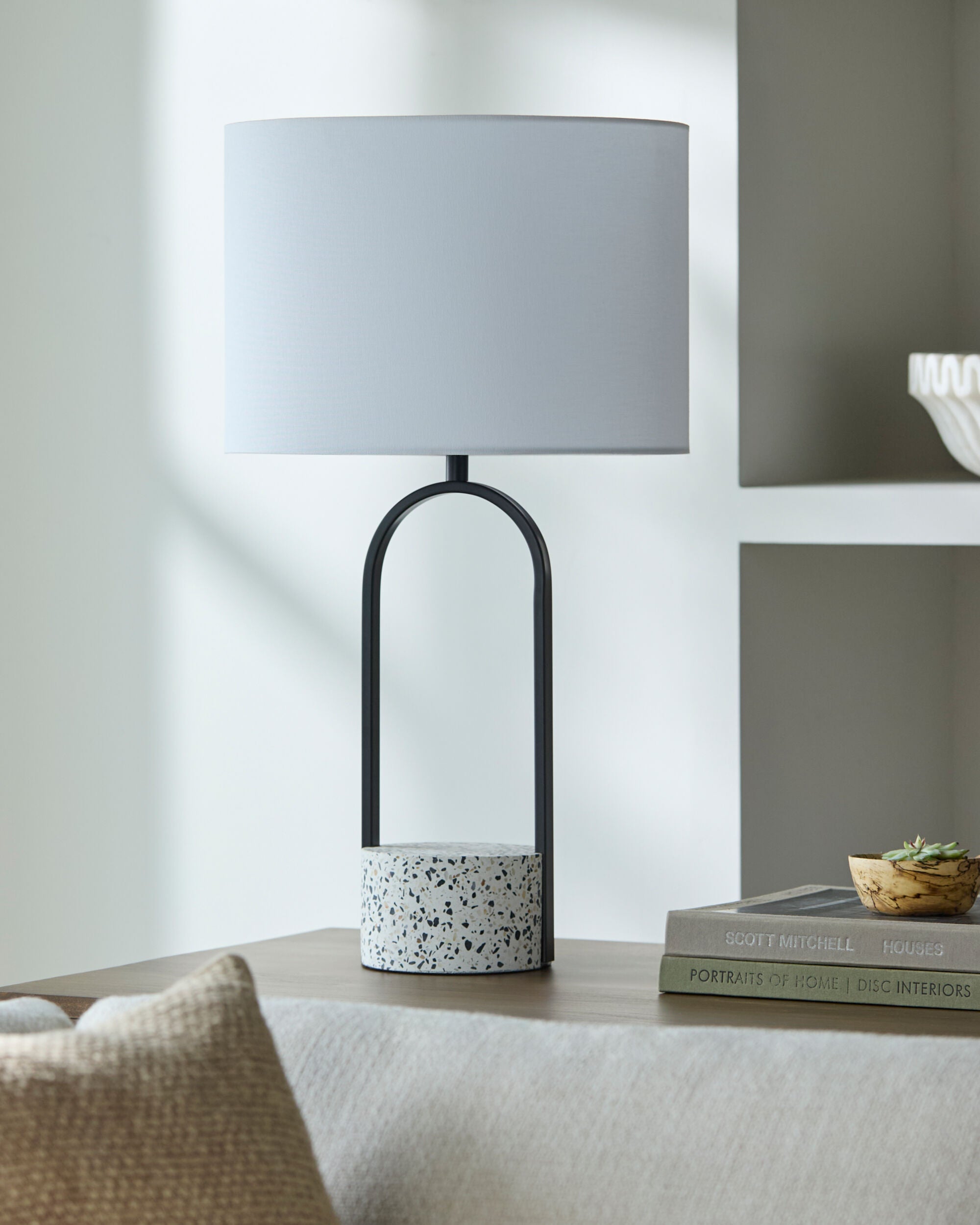 Pella Accent Table Lamp