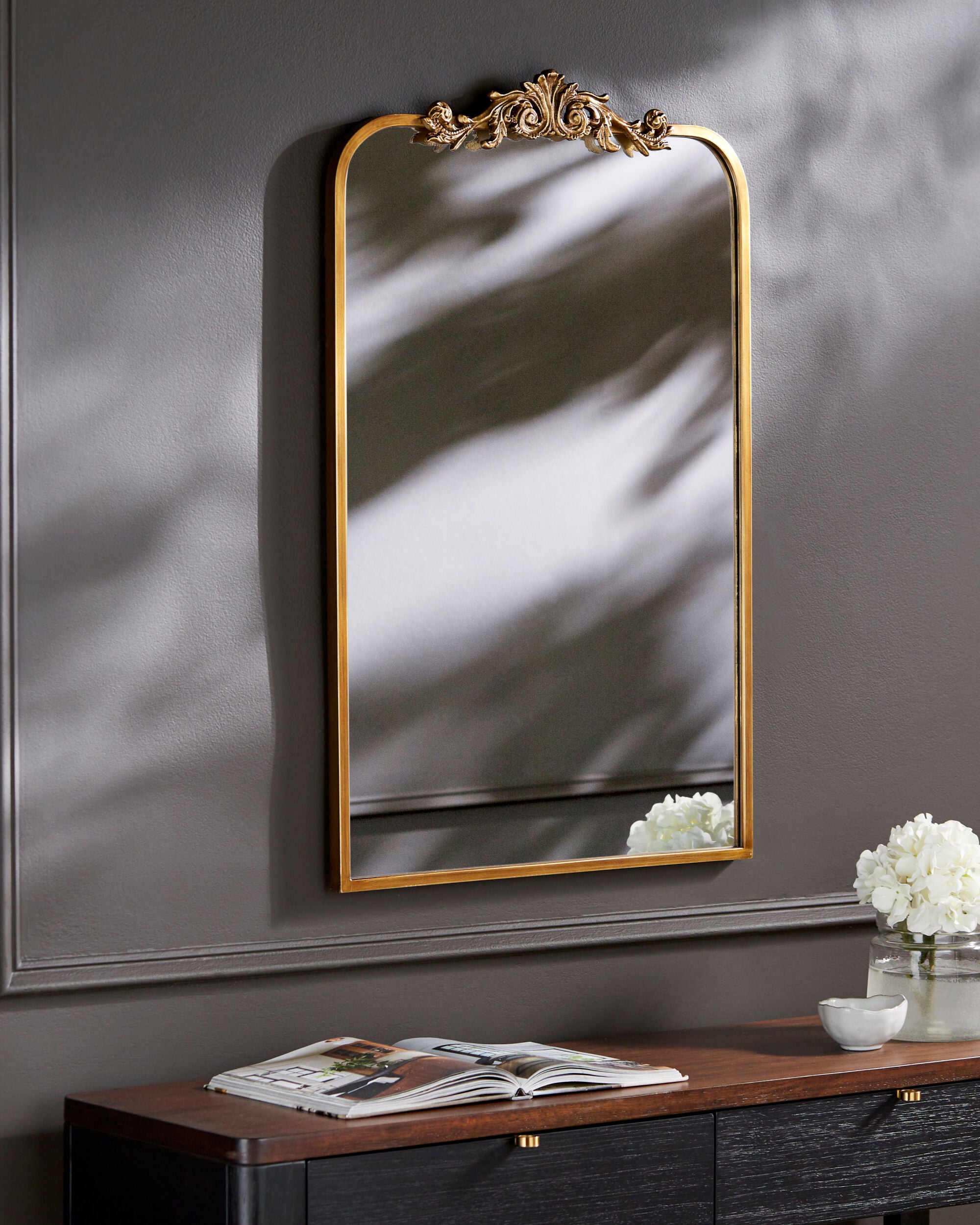 Aarlen Accent Mirror