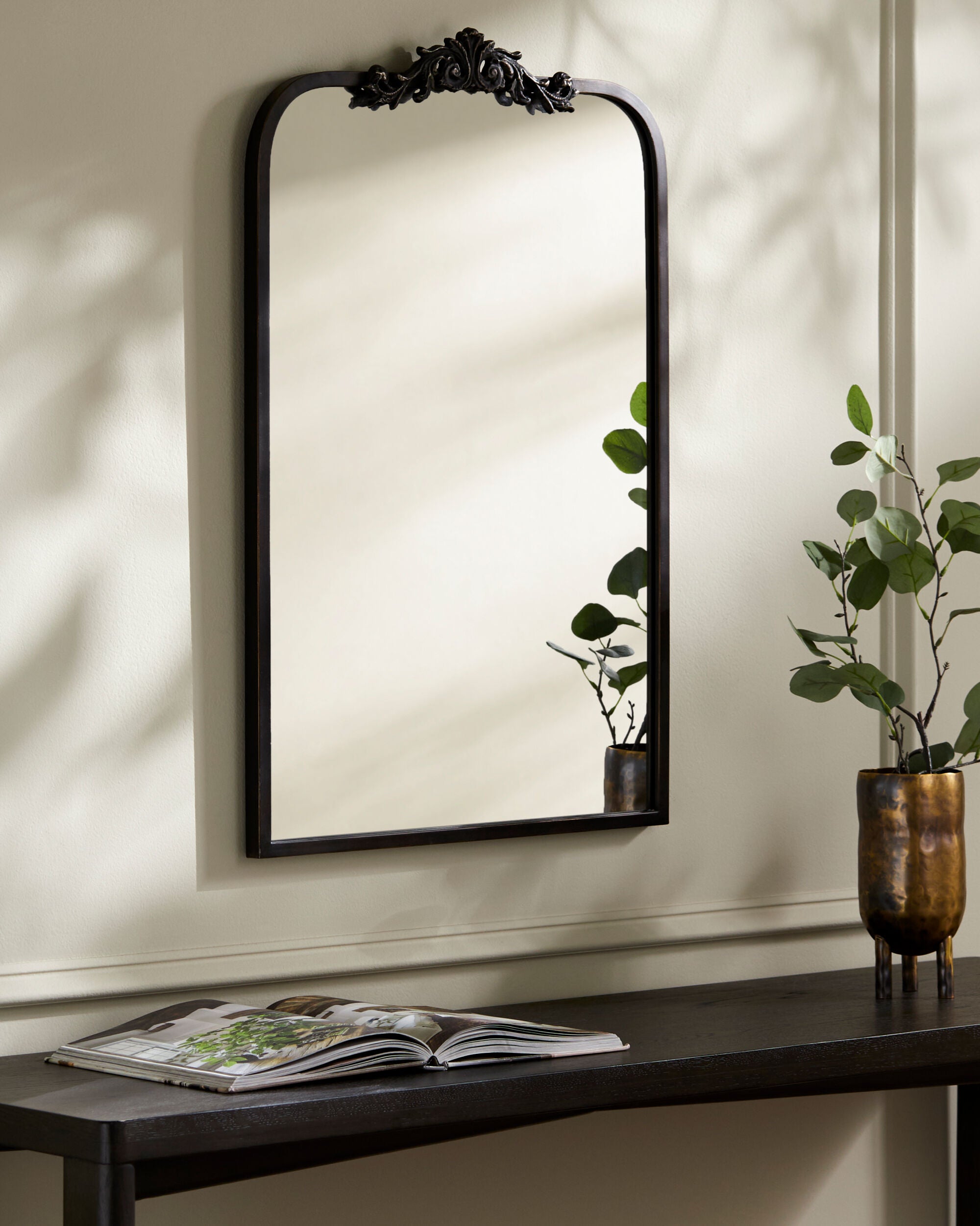 Aarlen Accent Mirror