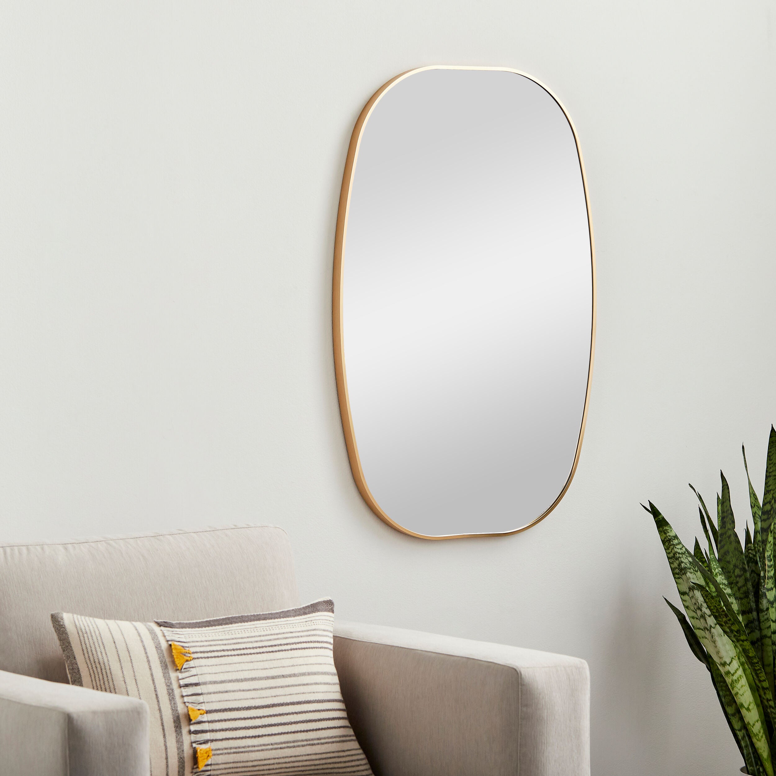 Aranya Accent Mirror