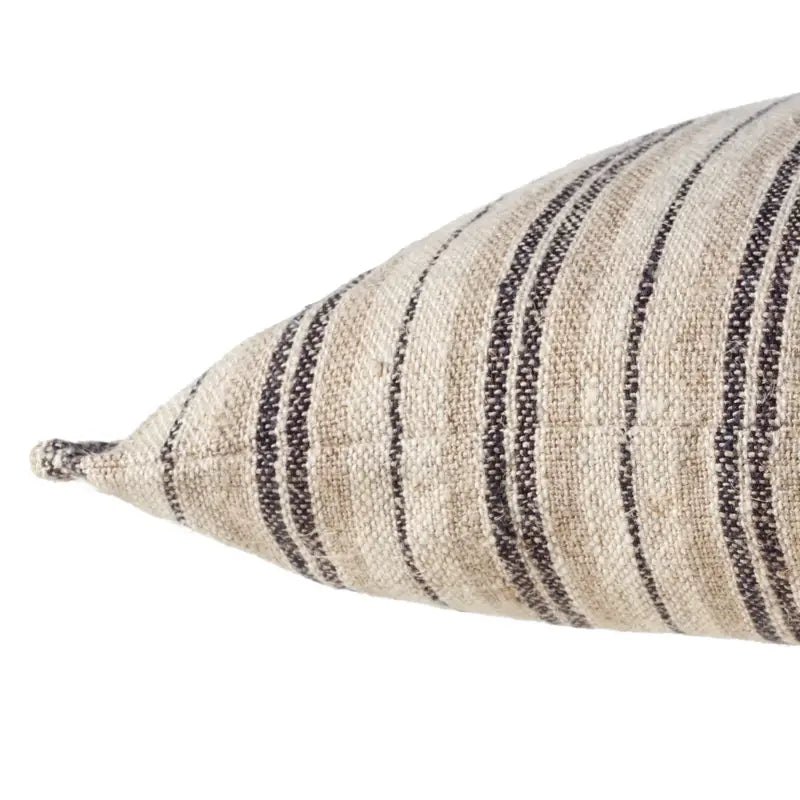 Tanzy Pillow
