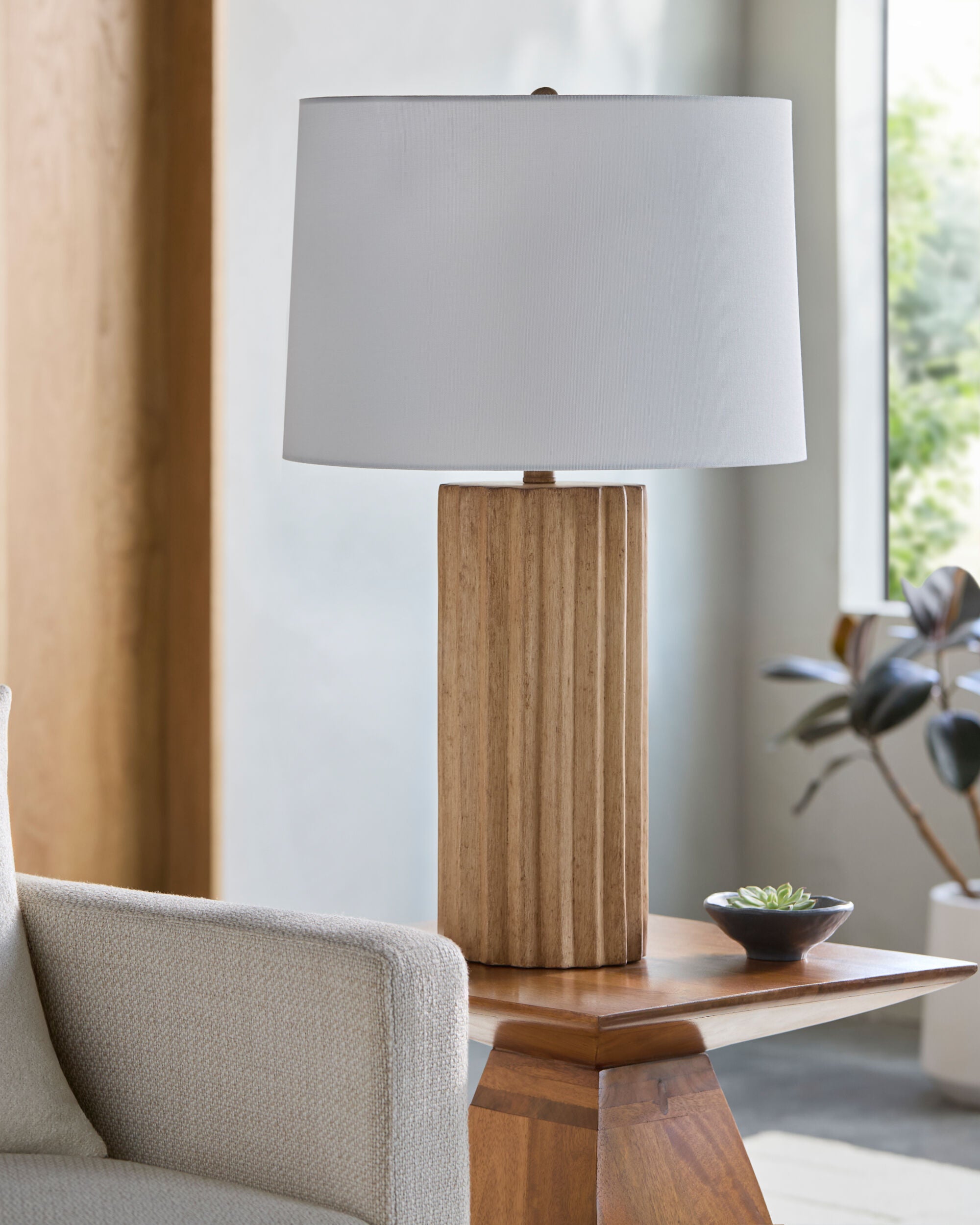 Terza Accent Table Lamp