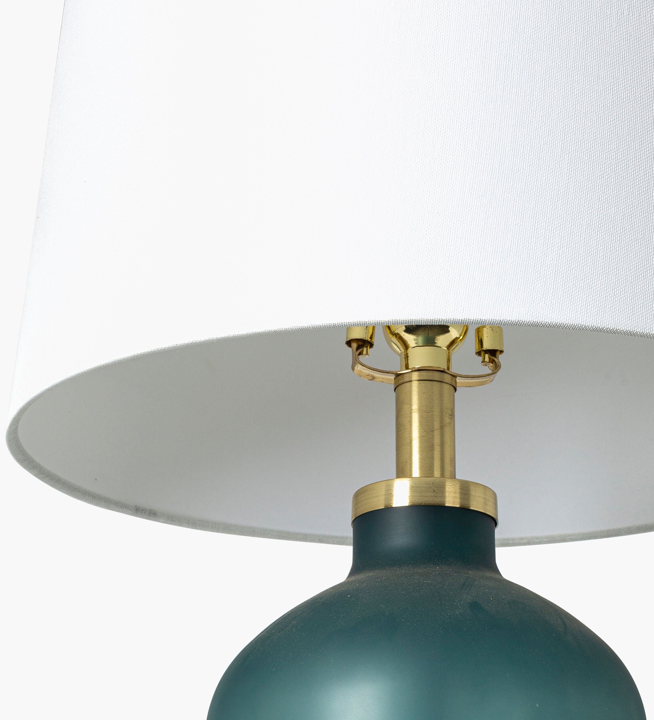Treyvon Accent Table Lamp