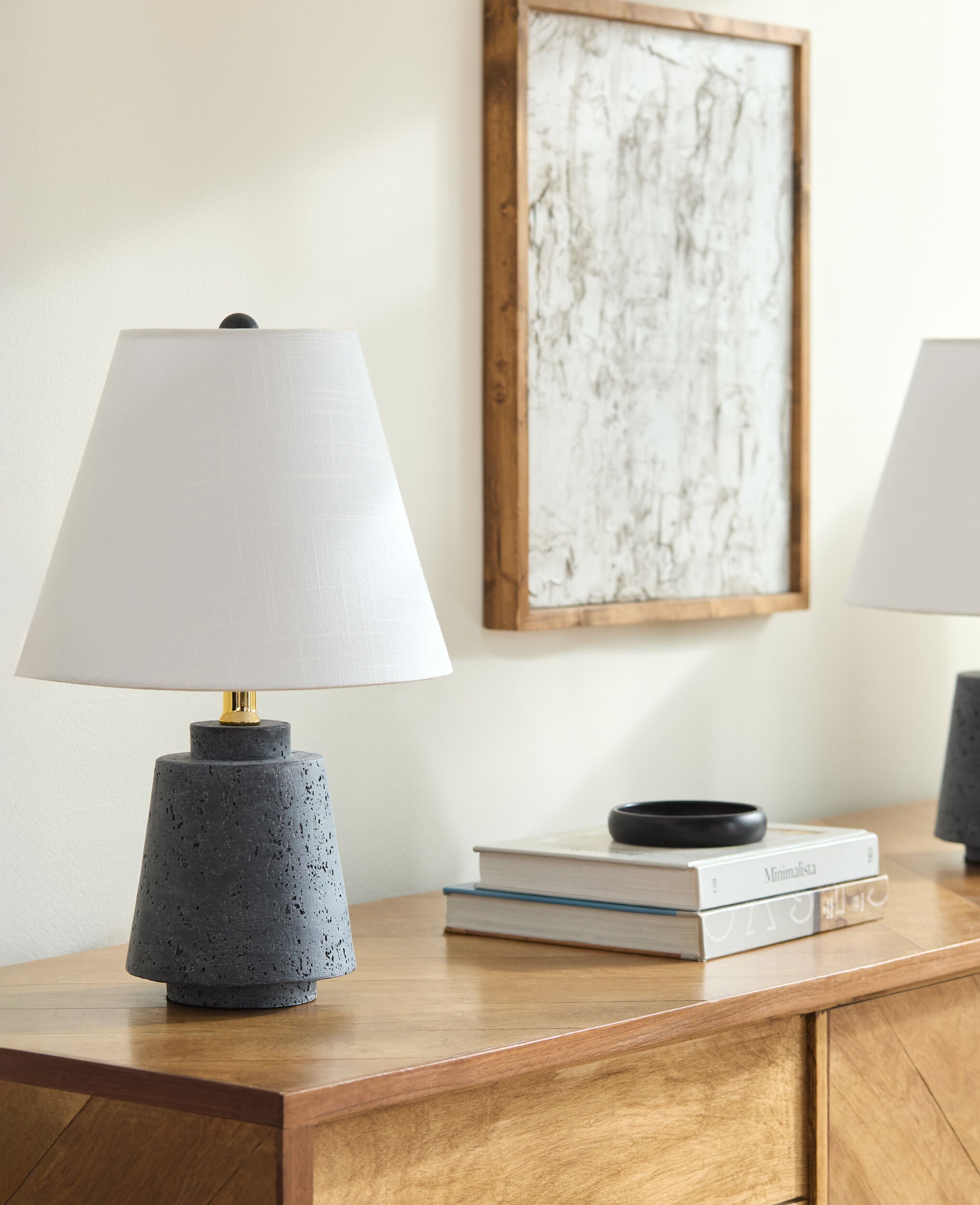 Vasto Accent Table Lamp