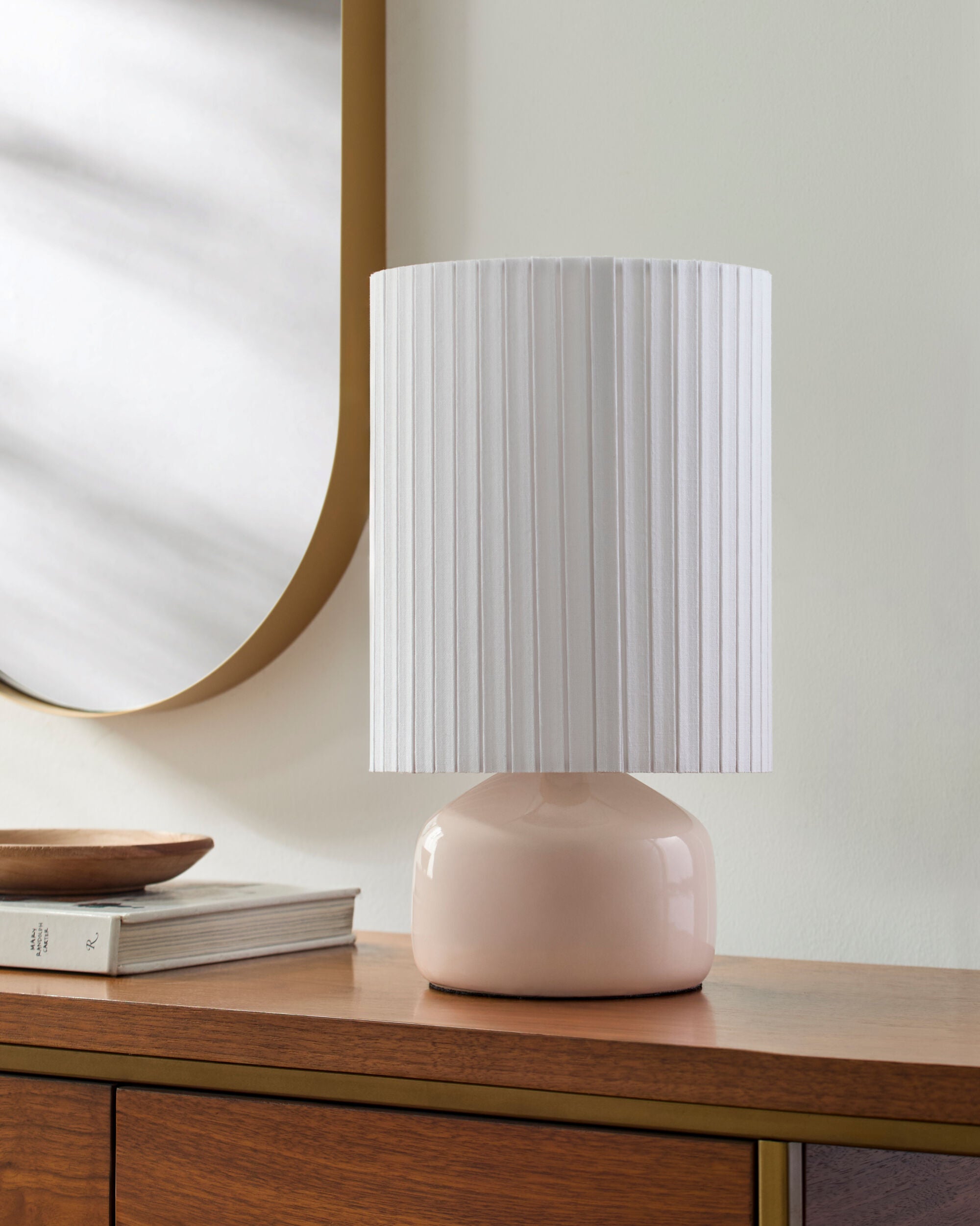 Vadso Accent Table Lamp