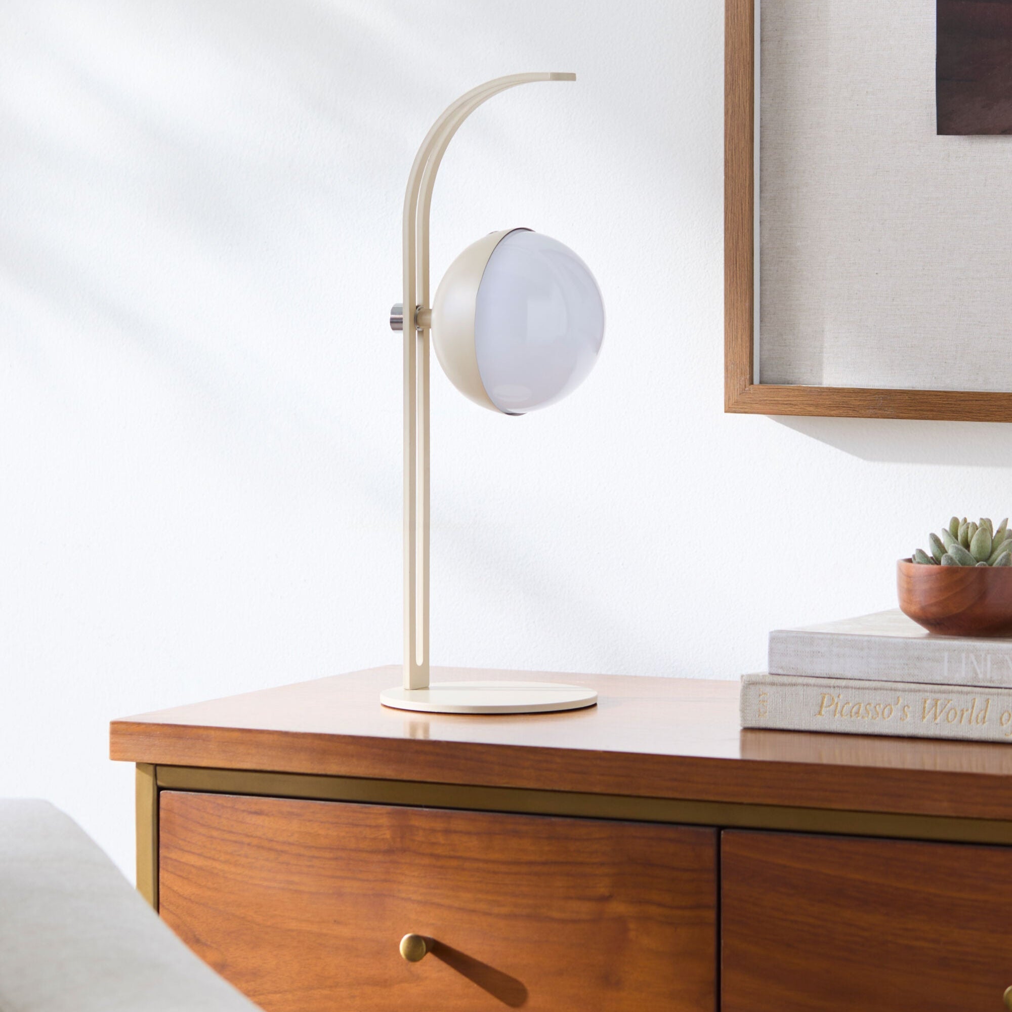 Yuelin Accent Table Lamp