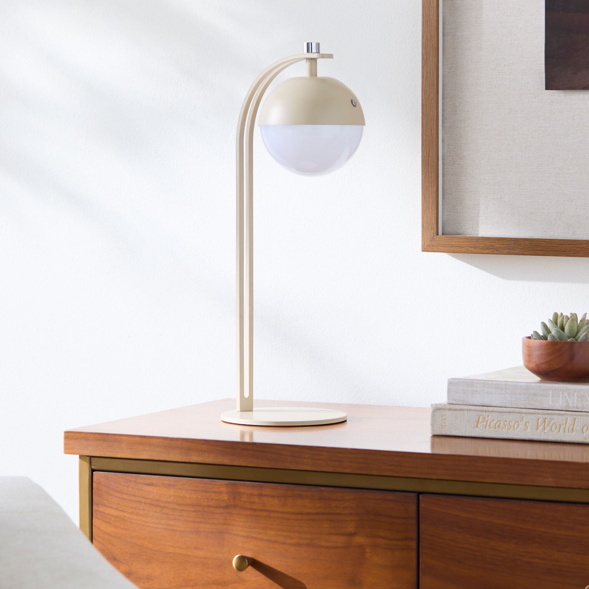 Yuelin Accent Table Lamp