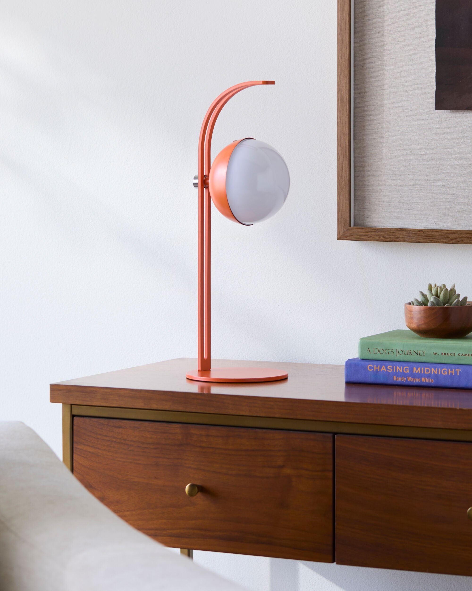 Yuelin Accent Table Lamp
