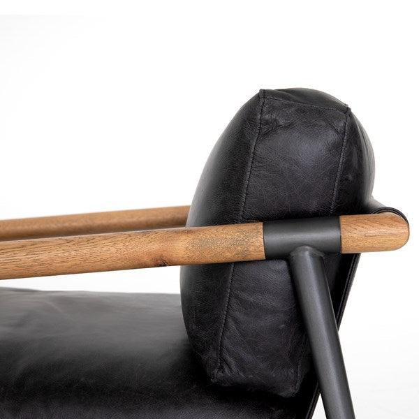 Chaise avec cadre en carbone
