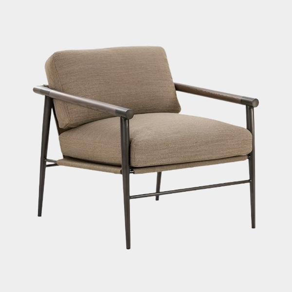 Chaise avec cadre en carbone