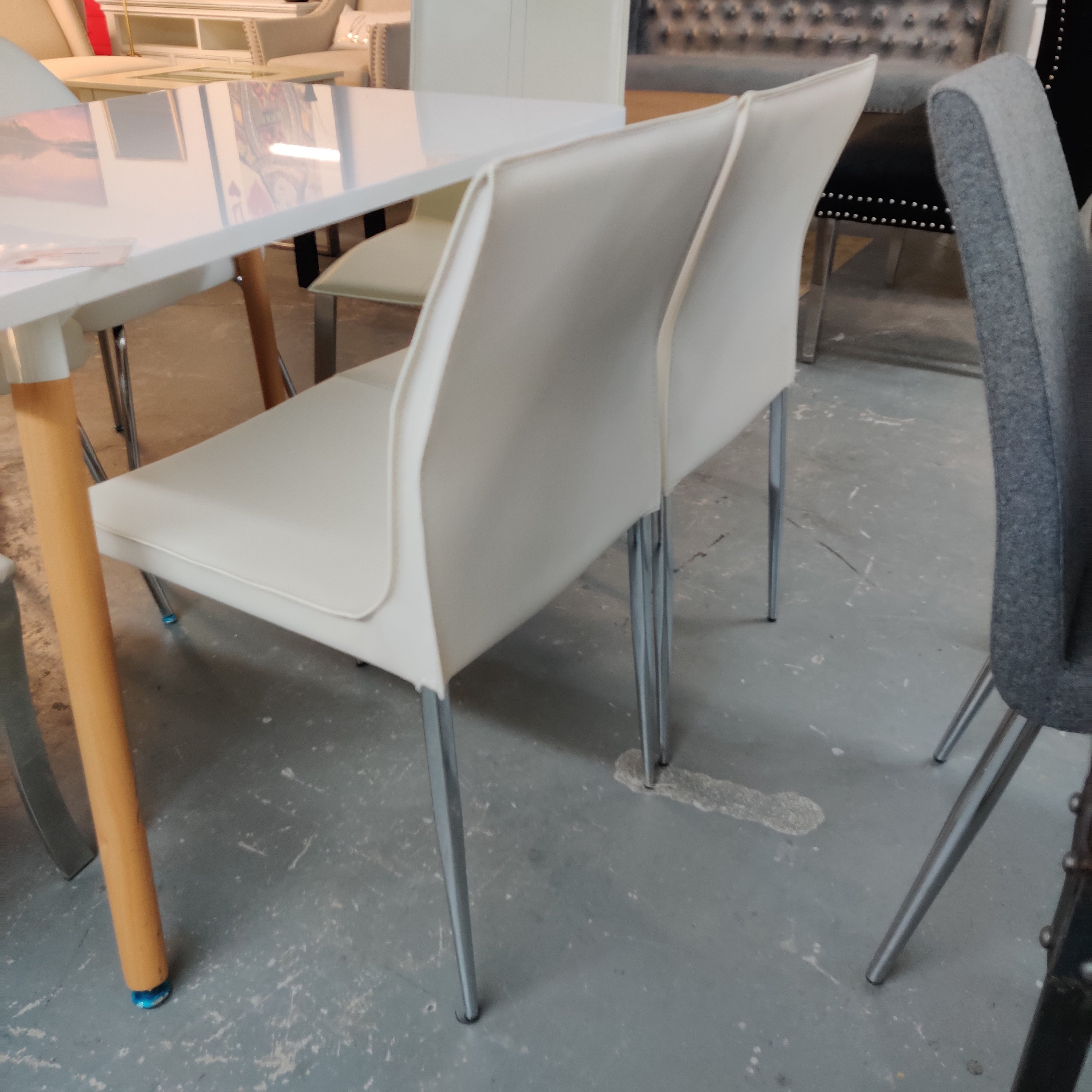 Chaises de salle à manger blanches - Ensemble de 2 | Modèle de sol