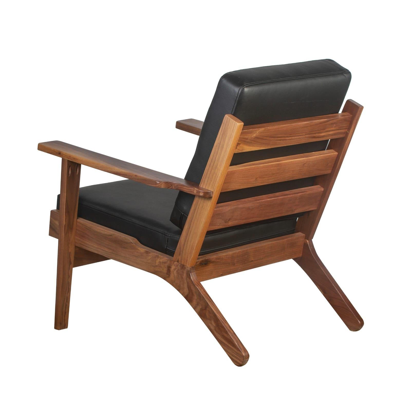 Casique Lounge Chair
