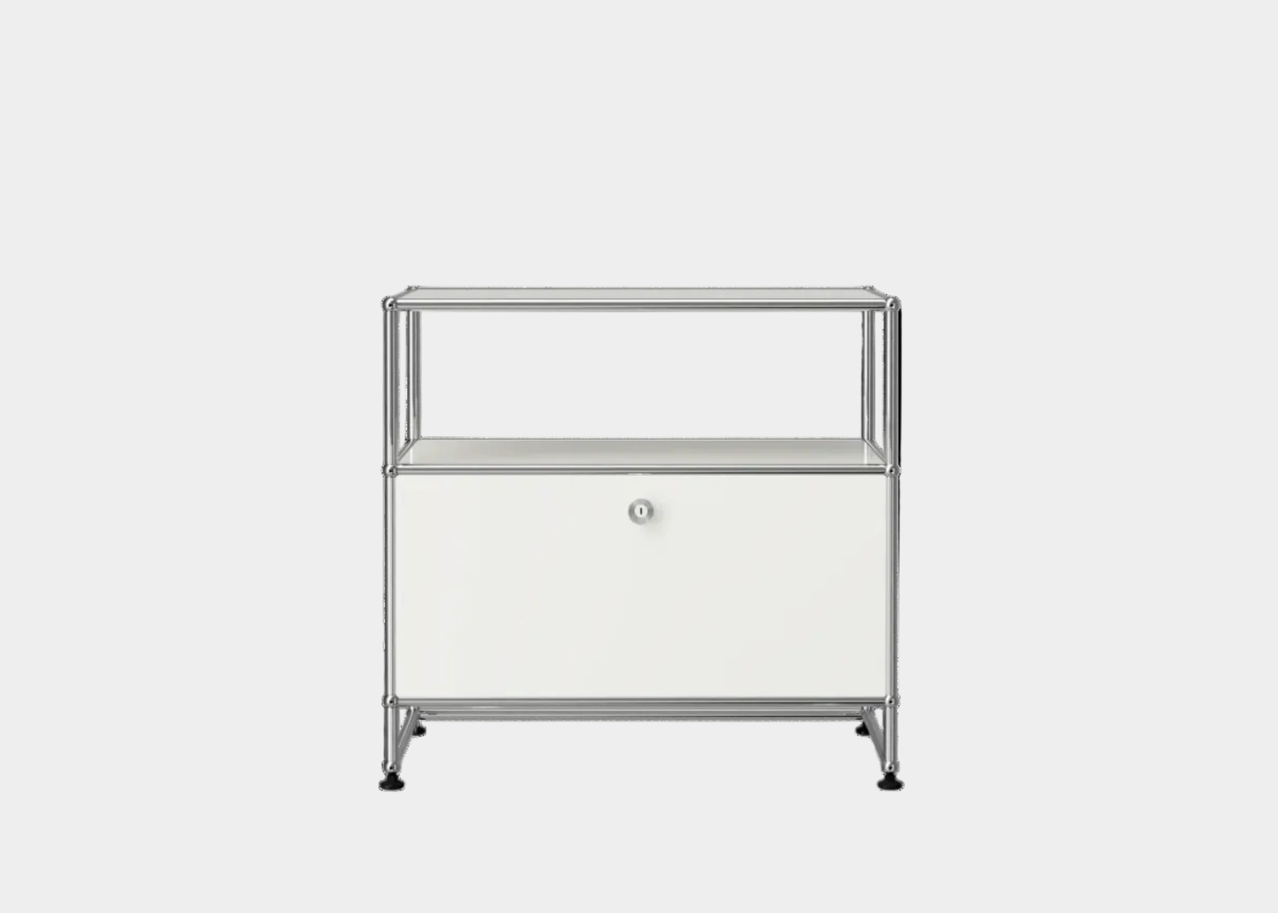 USM X Symbol Record Stand