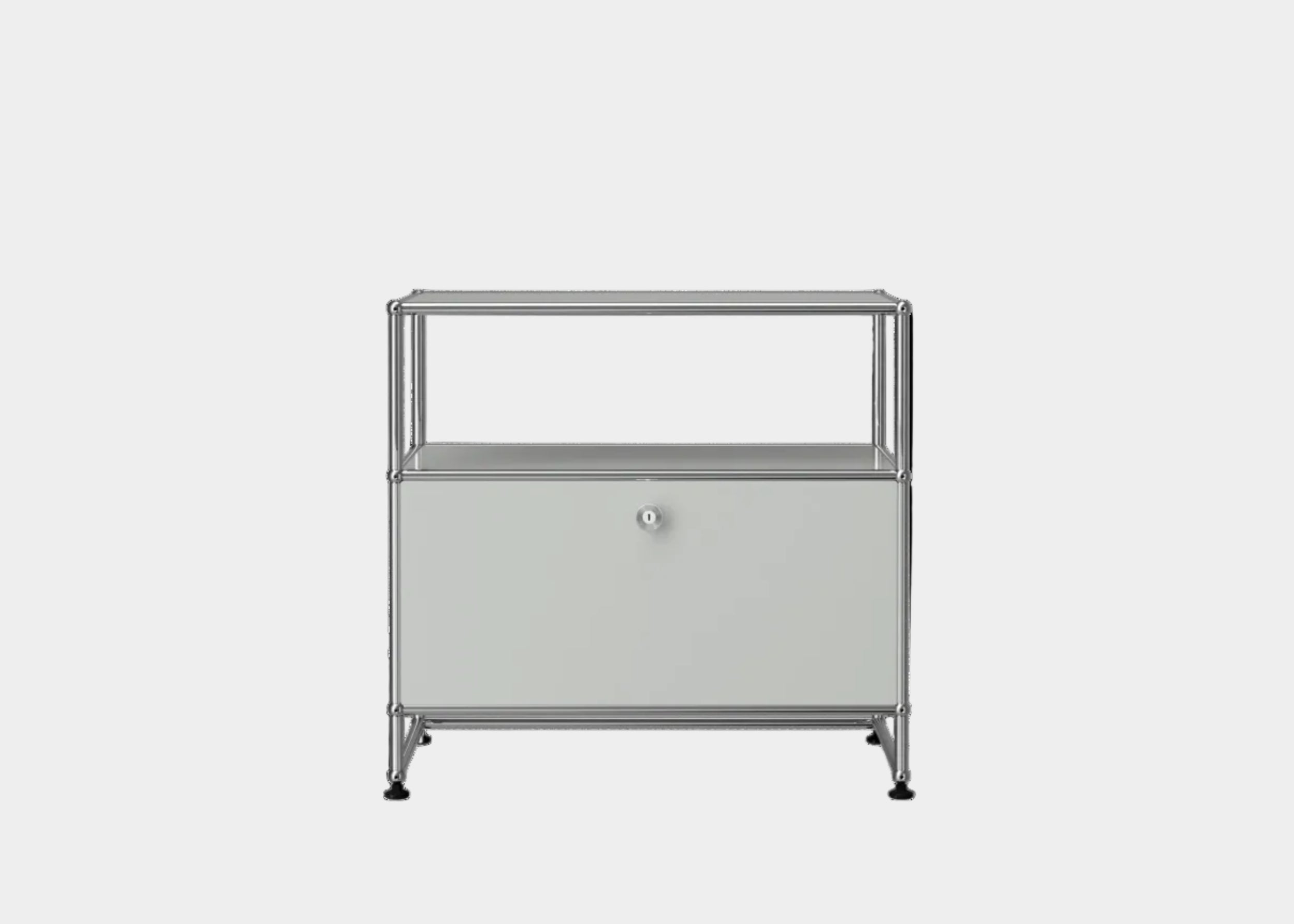 USM X Symbol Record Stand